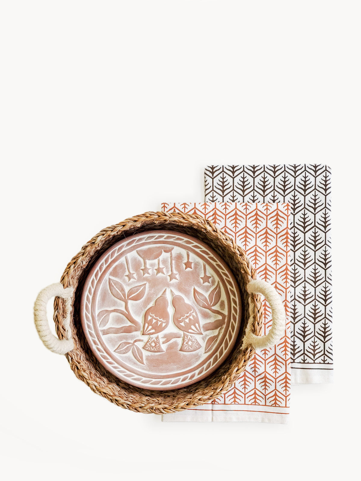 Bread Warmer & Basket Gift Set with Tea Towel - Lovebird Round | Heirloom Boulevard