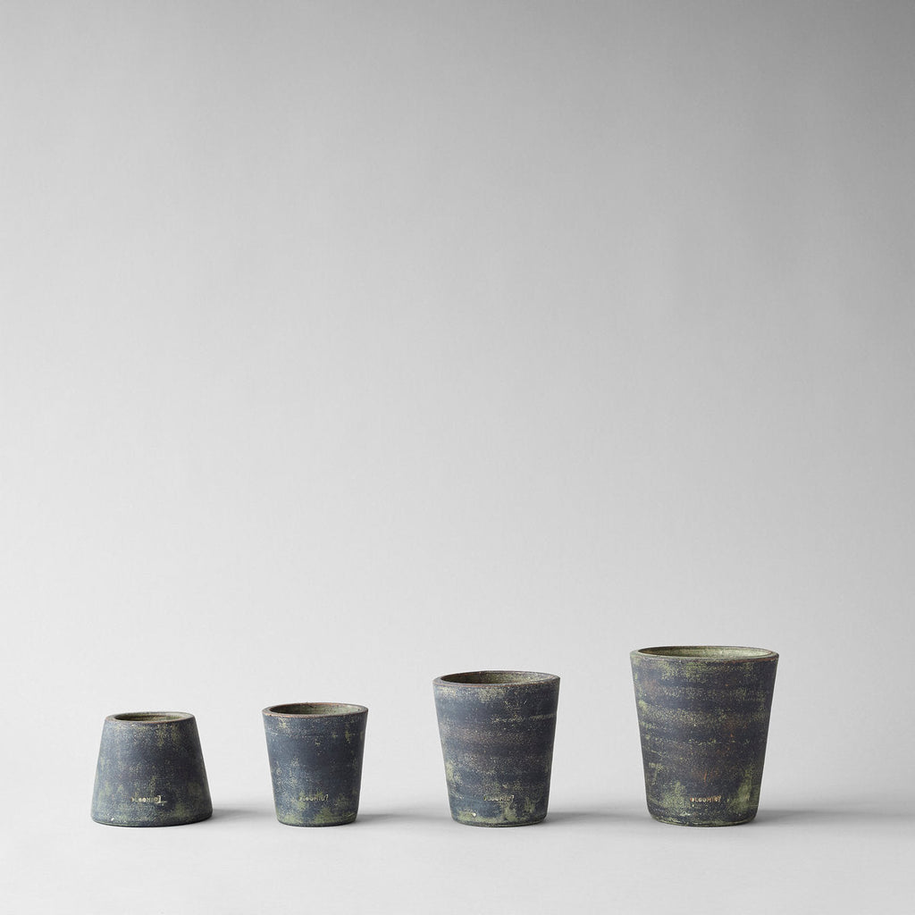 Bloomist Basic Planter, Grey Patina | Heirloom Boulevard