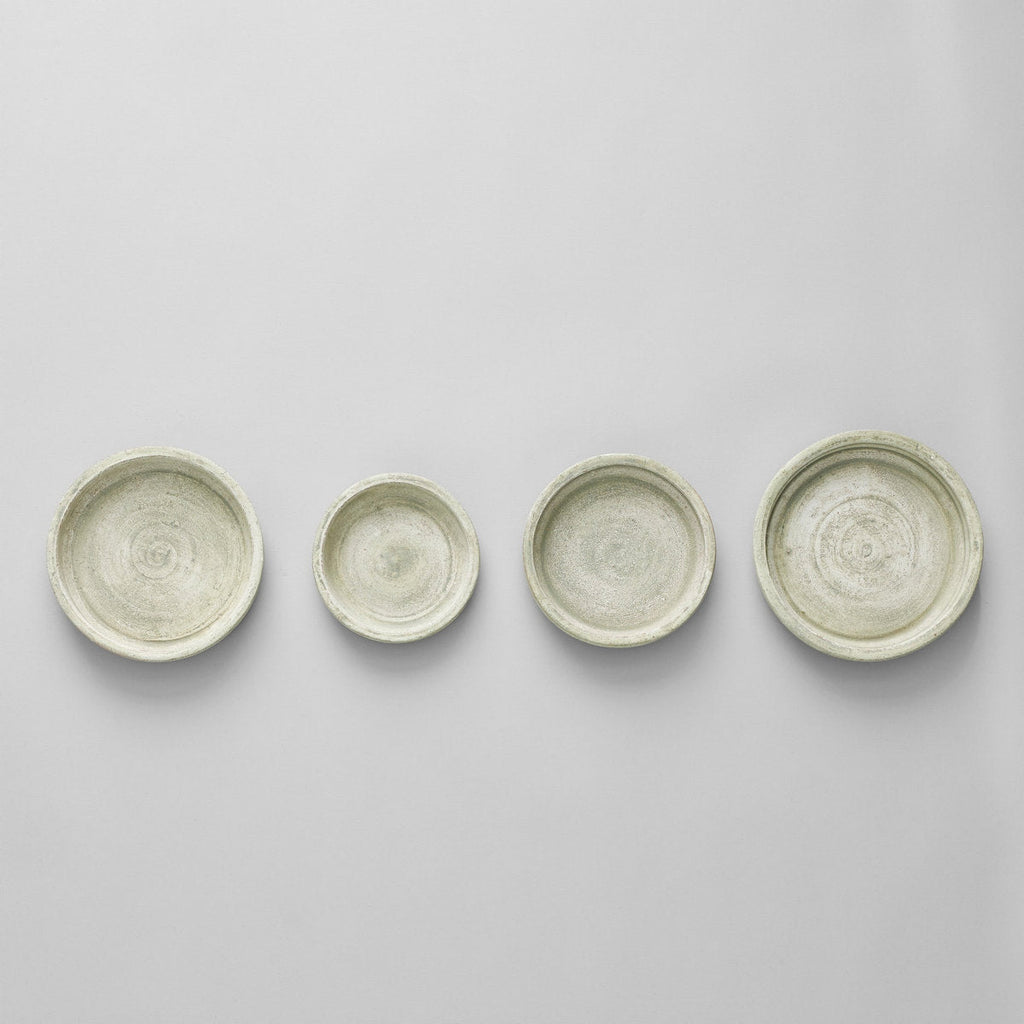 Bloomist Tray for Basic Planter, White Patina Large | Heirloom Boulevard