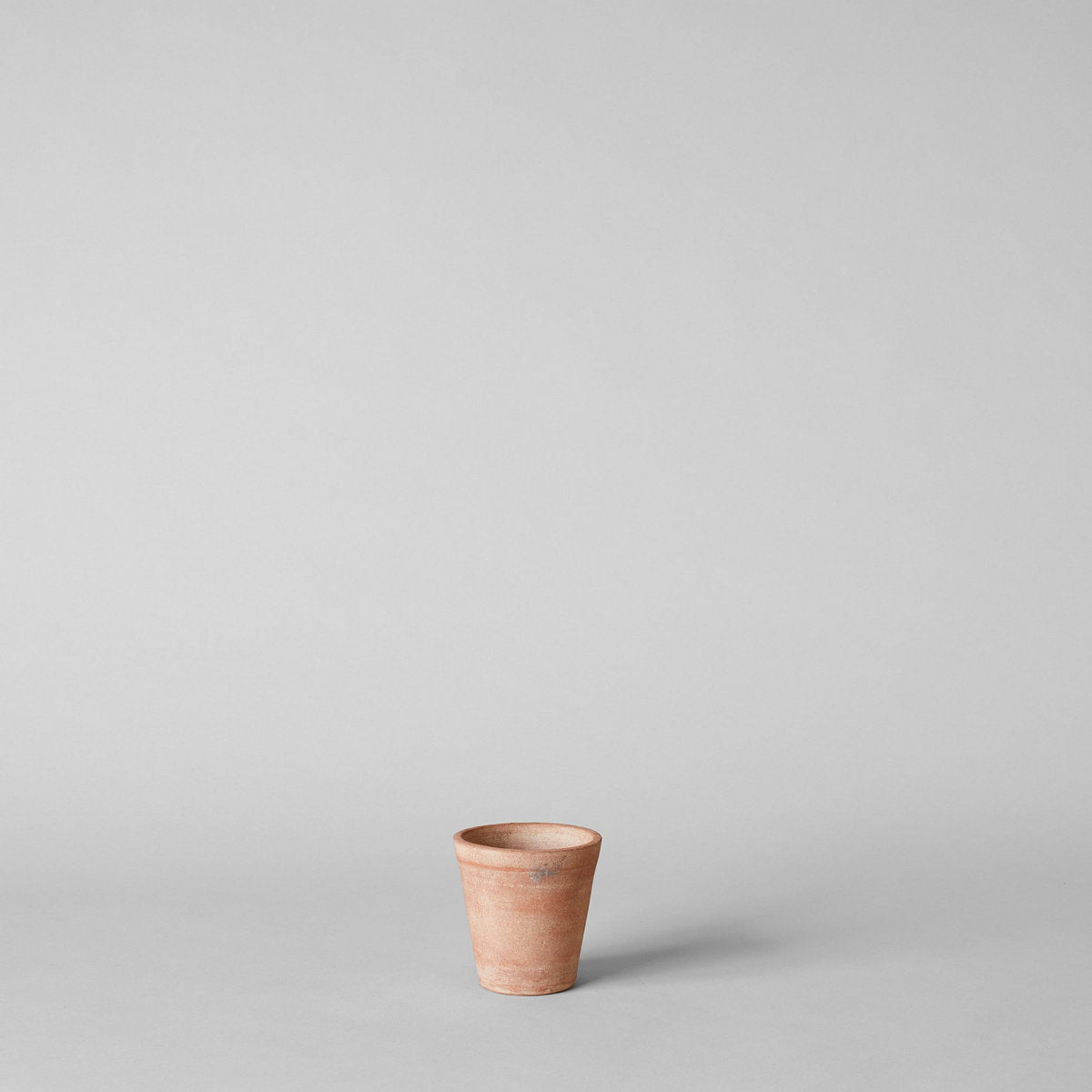Bloomist Whitewash Terracotta Studio Planter Small No Tray | Heirloom Boulevard