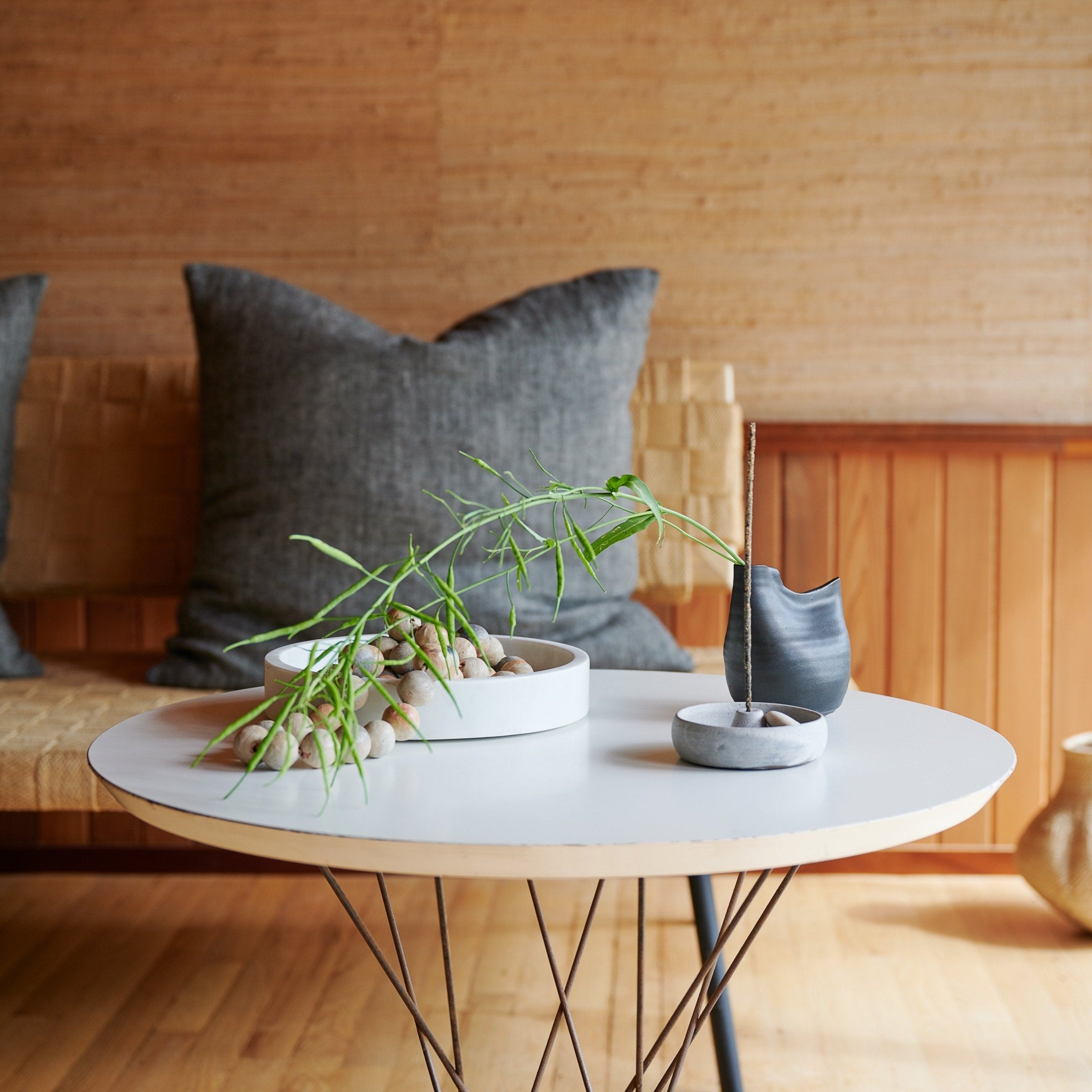 Bloomist Bird Vase, Black | Heirloom Boulevard