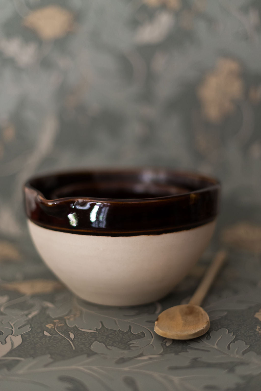 Galley & Fen Heritage Stoneware Large Bowl | Heirloom Boulevard