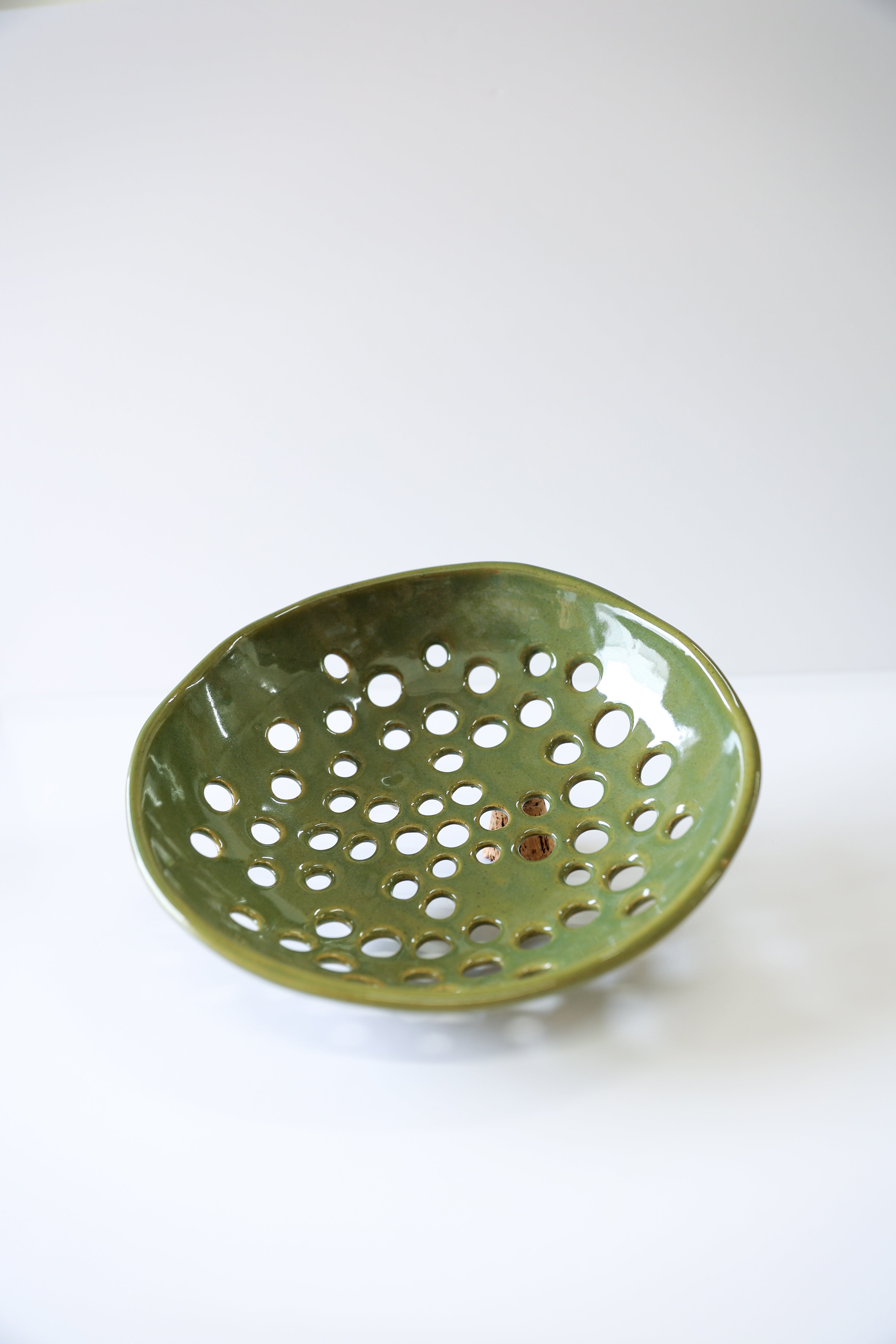 Glazed Garage Ceramics Newland Colander | Moss | Heirloom Boulevard