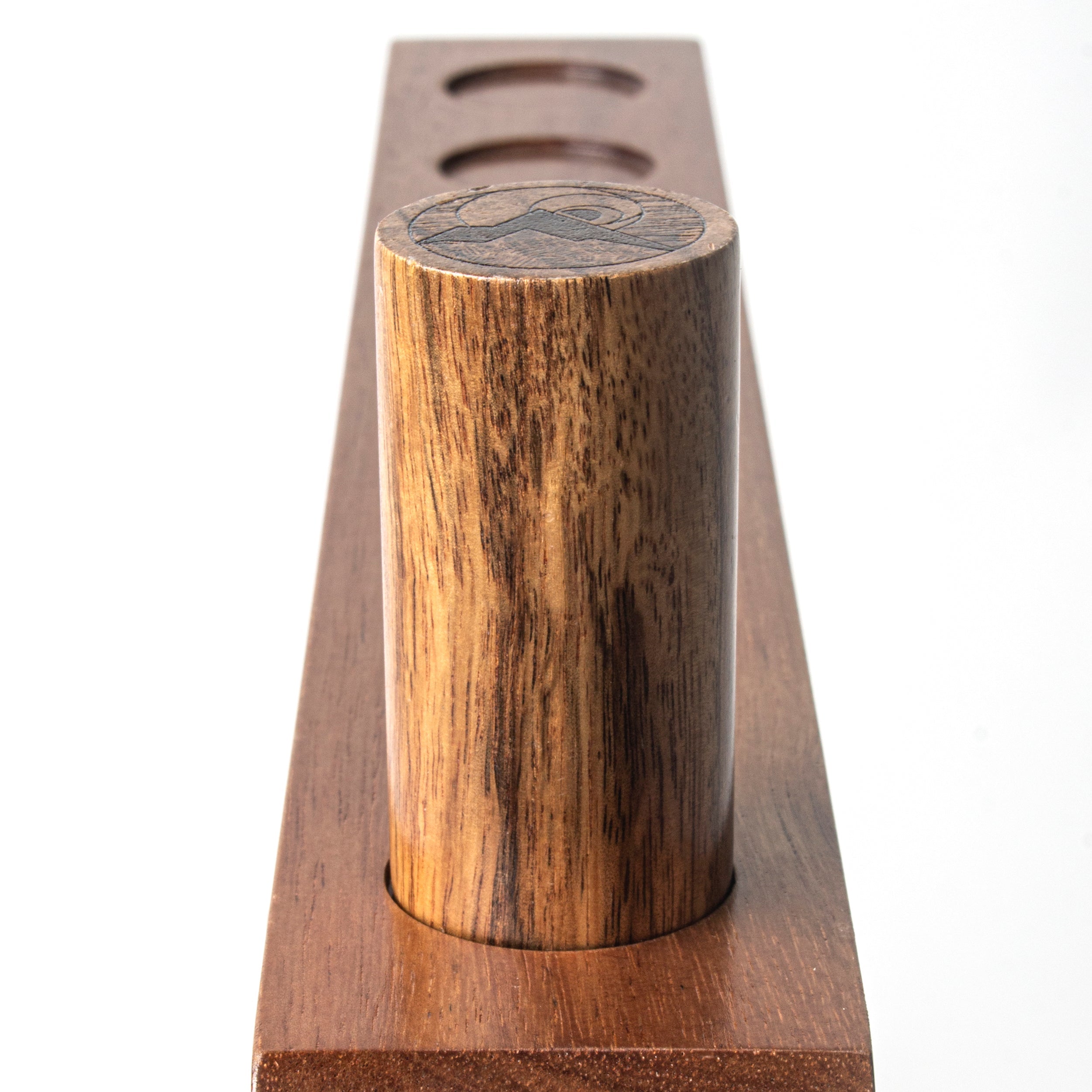 Elakai 2 Player Hook & Ring | Heirloom Boulevard