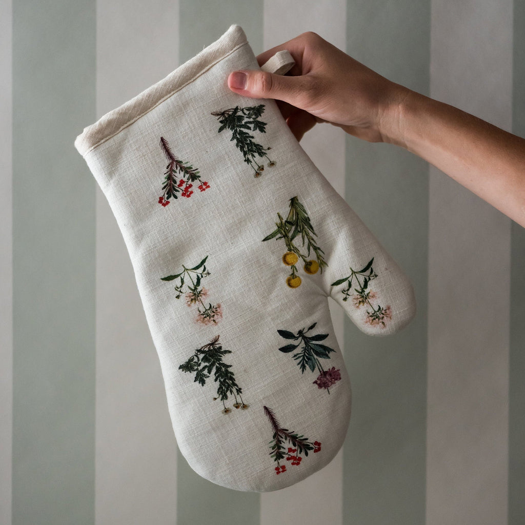 Galley & Fen Flora Oven Mitt | Heirloom Boulevard