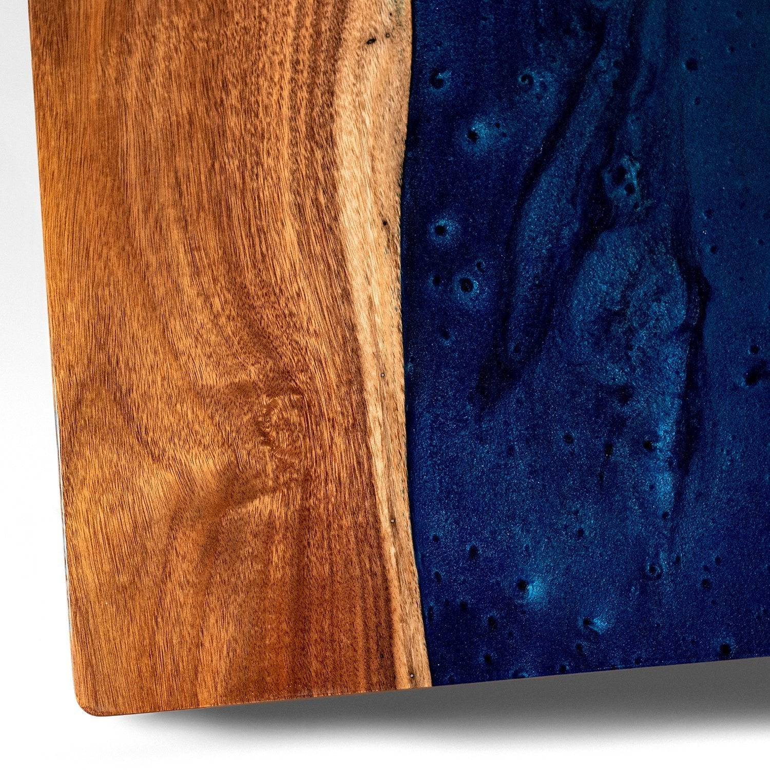 Elakai 2ft x 4ft Resin & Wood Classic Cornhole Set | Live Edge River Collection | Heirloom Boulevard