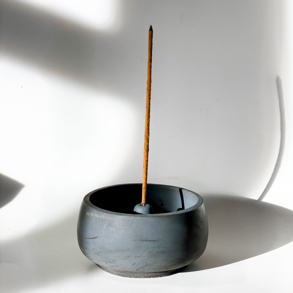 Cena Incense Holder Coal | Heirloom Boulevard