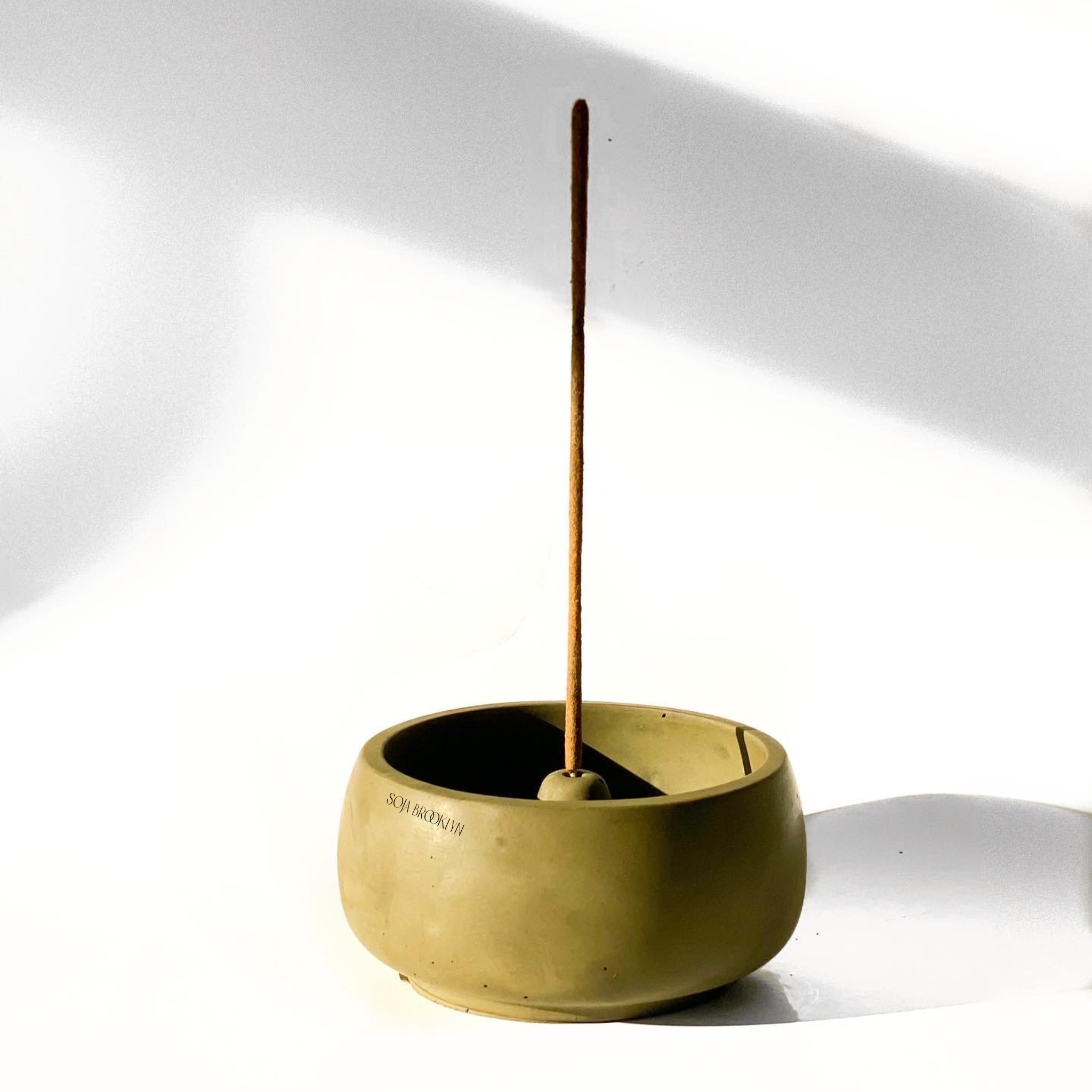 Cena Incense Holder - Handcrafted Concrete Incense Burner | Sunday Nomad