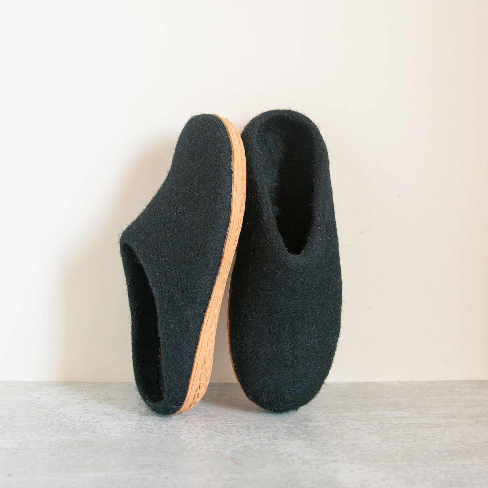Night Black | Luxury Organic Merino Wool Slippers Fuzzy Cove | Heirloom Boulevard