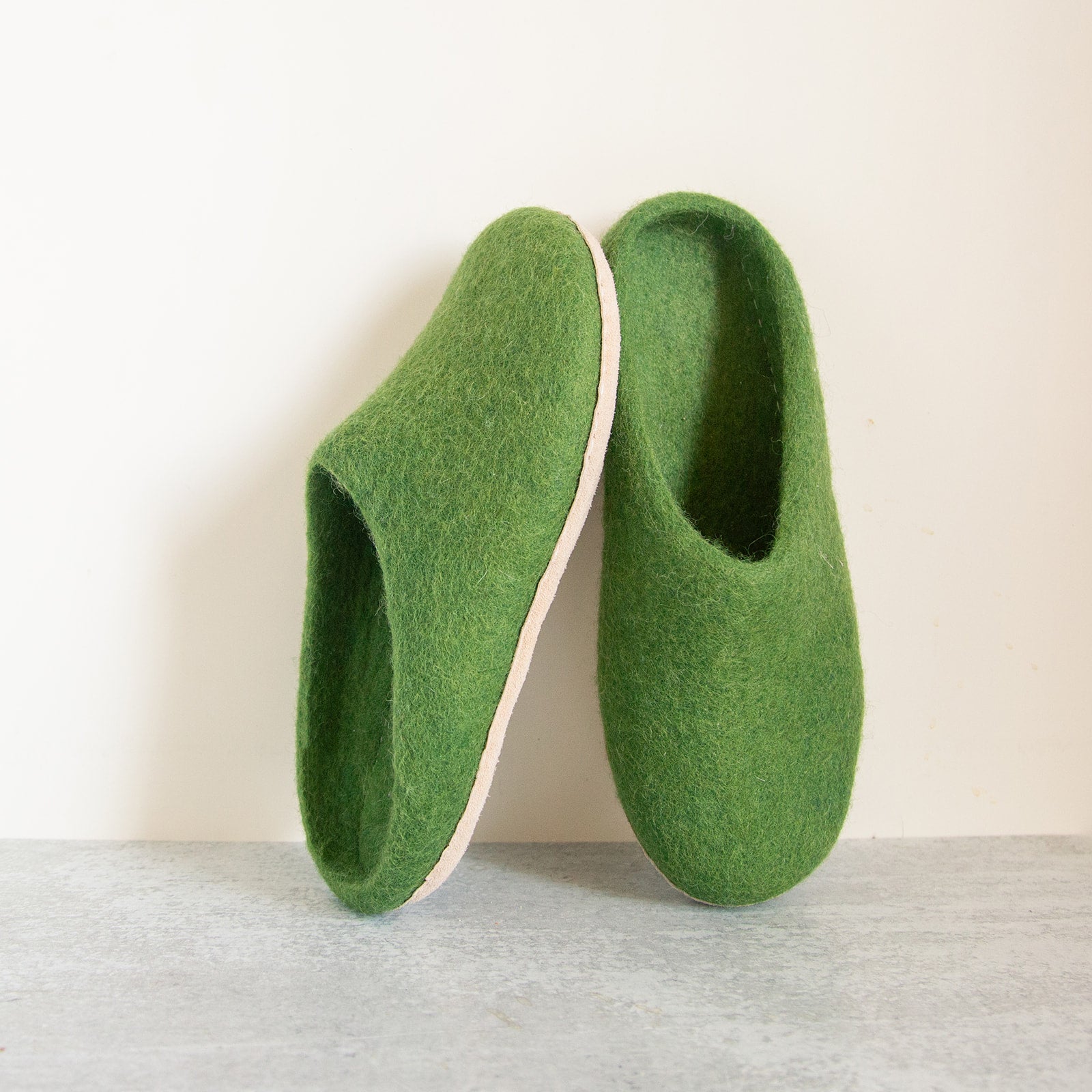 Forest Green | Luxury Organic Merino Wool Slippers Fuzzy Cove | Heirloom Boulevard