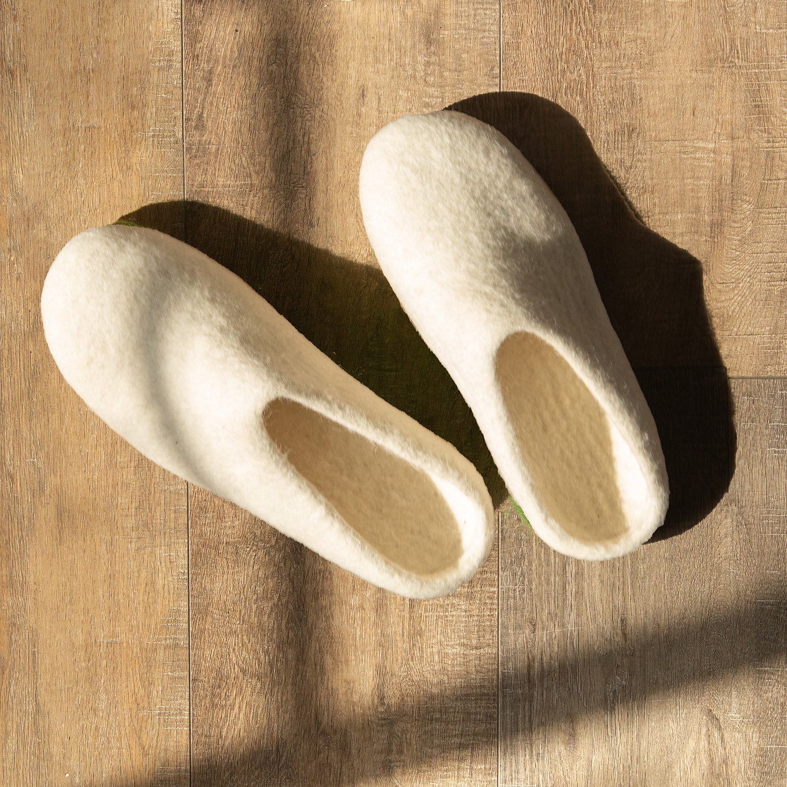 Snow White | Luxury Organic Merino Wool Slippers Fuzzy Cove | Heirloom Boulevard