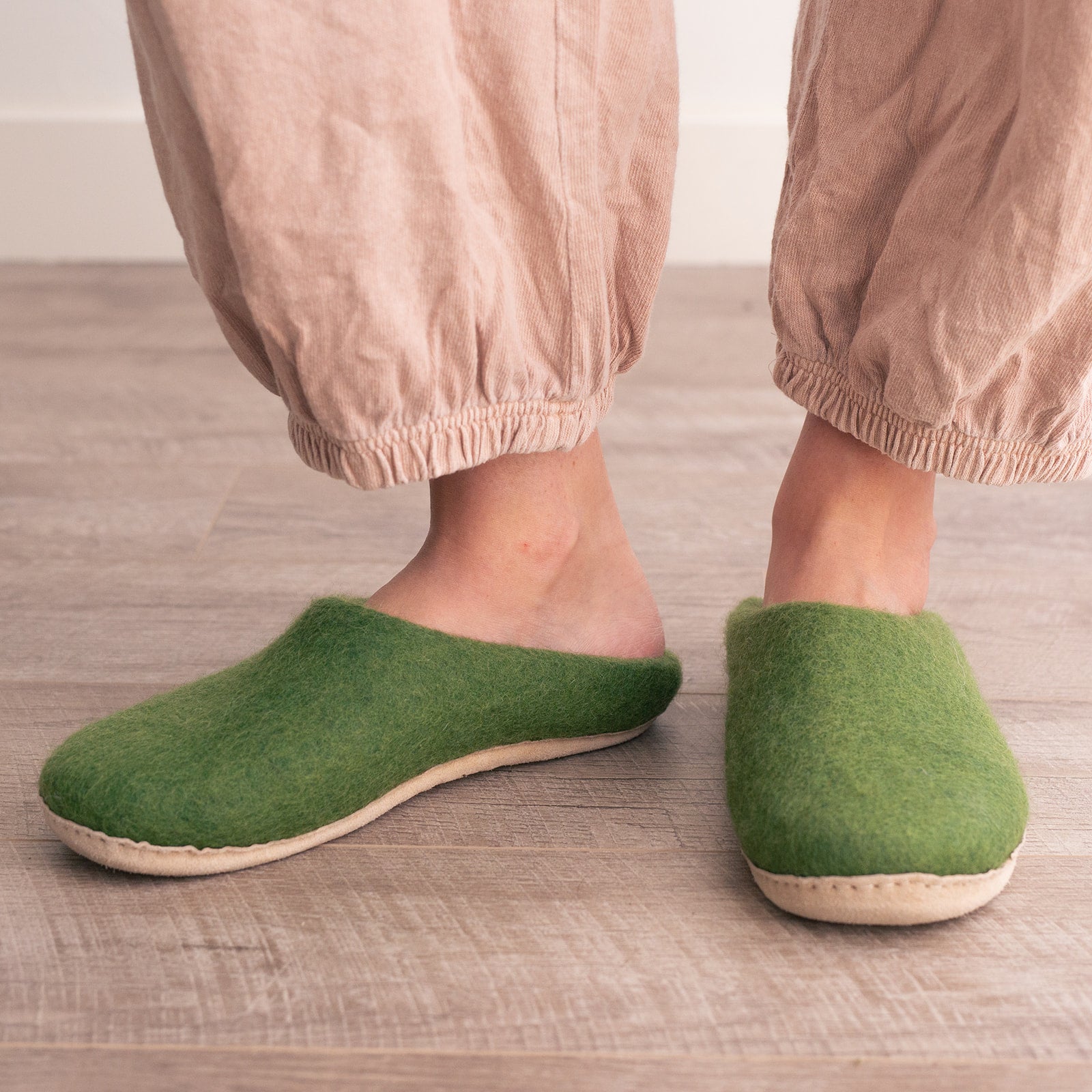 Forest Green | Luxury Organic Merino Wool Slippers Fuzzy Cove | Heirloom Boulevard