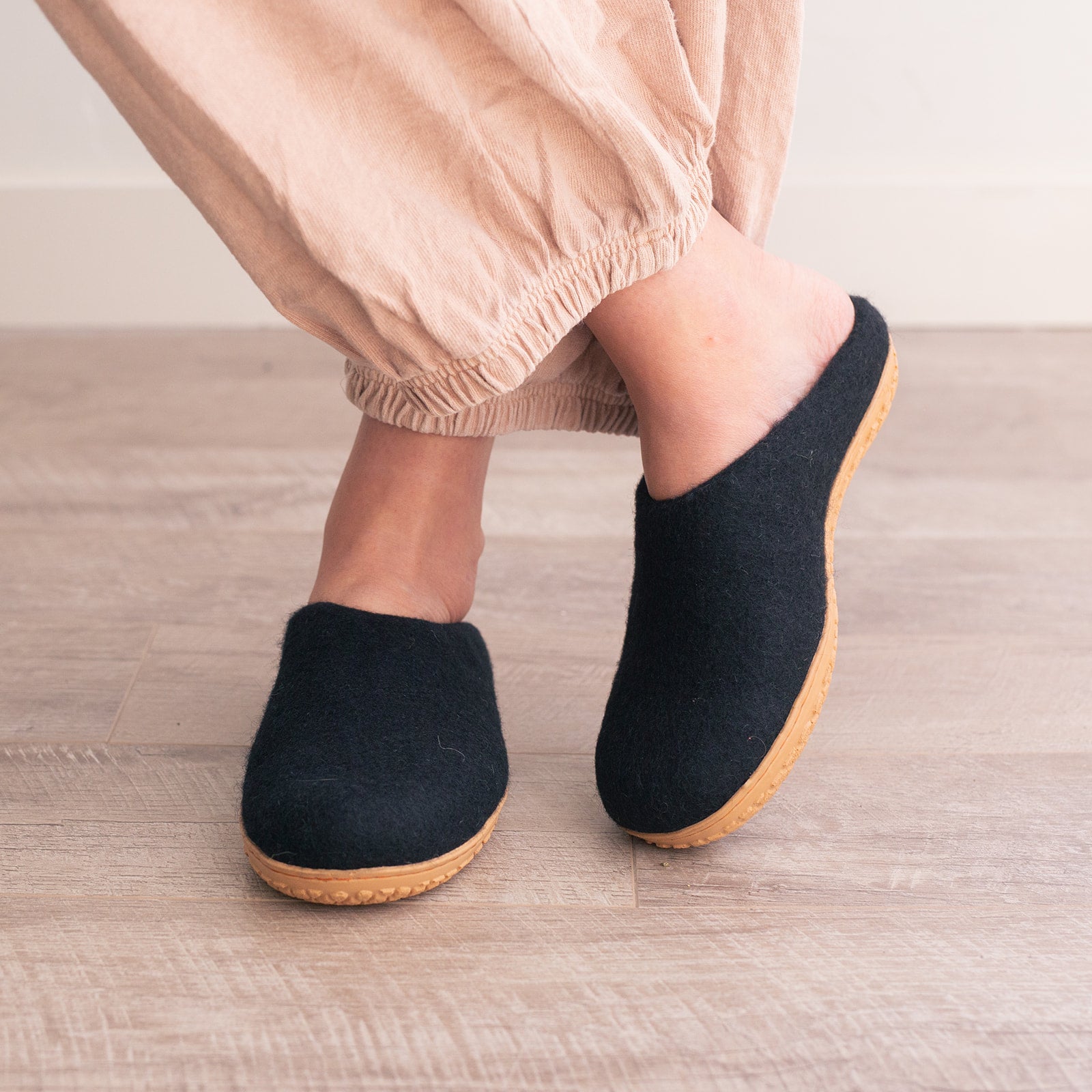 Night Black | Luxury Organic Merino Wool Slippers Fuzzy Cove | Heirloom Boulevard