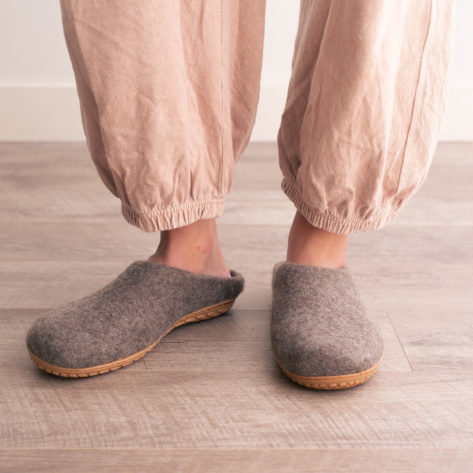 Earth Brown | Luxury Organic Merino Wool Slippers Fuzzy Cove | Heirloom Boulevard