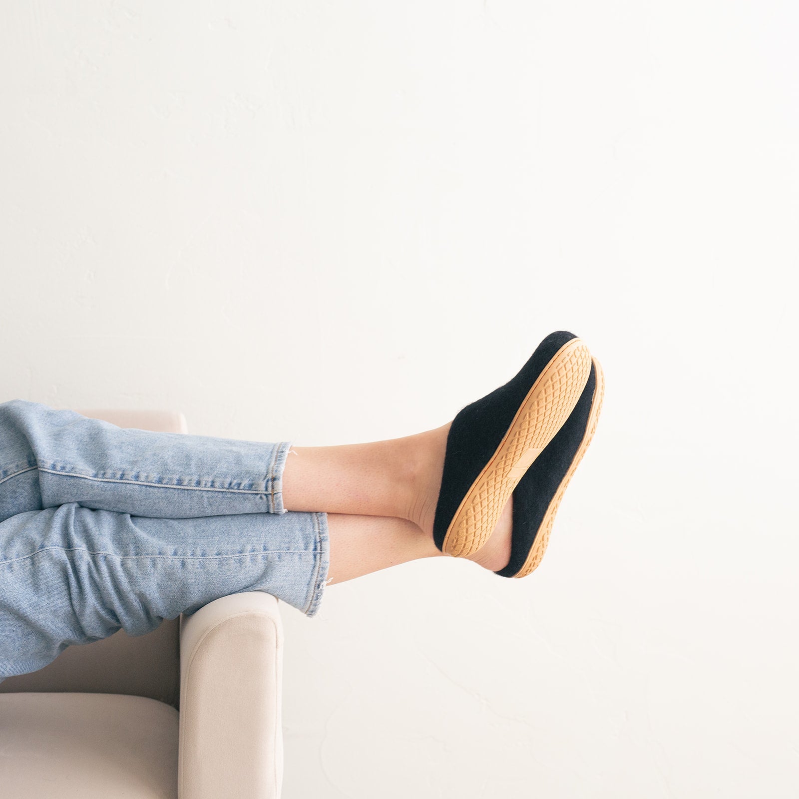 Night Black | Luxury Organic Merino Wool Slippers Fuzzy Cove | Heirloom Boulevard