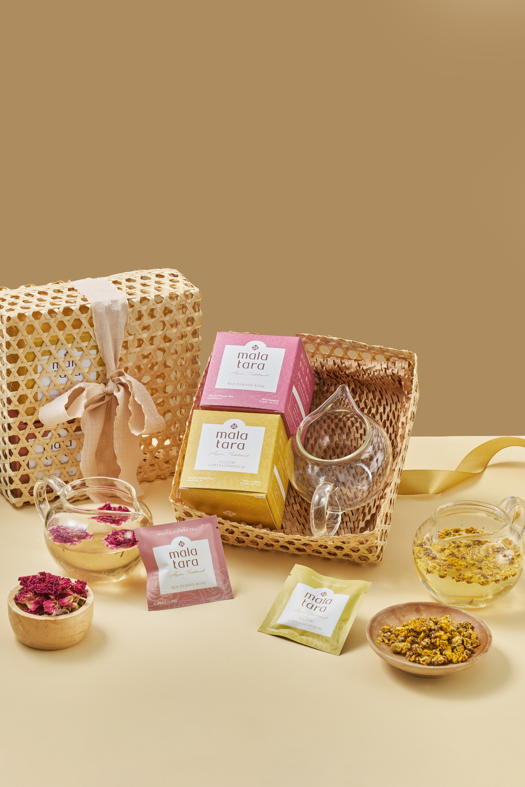 Blooming Deluxe Gift Set Mala Tara | Heirloom Boulevard