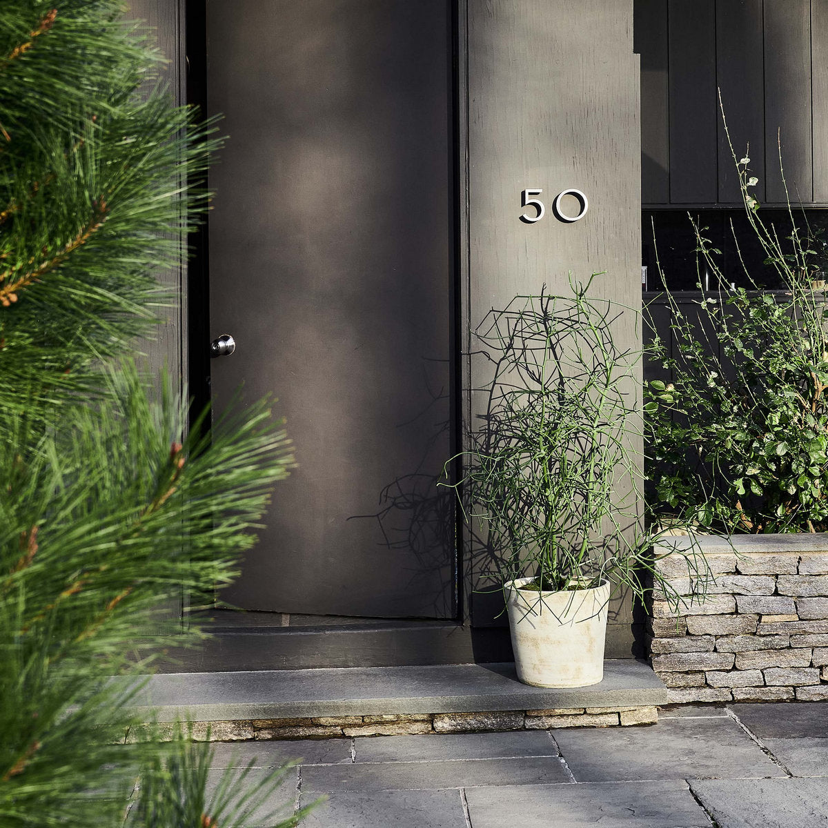Bloomist Basic Planter, White Patina | Heirloom Boulevard