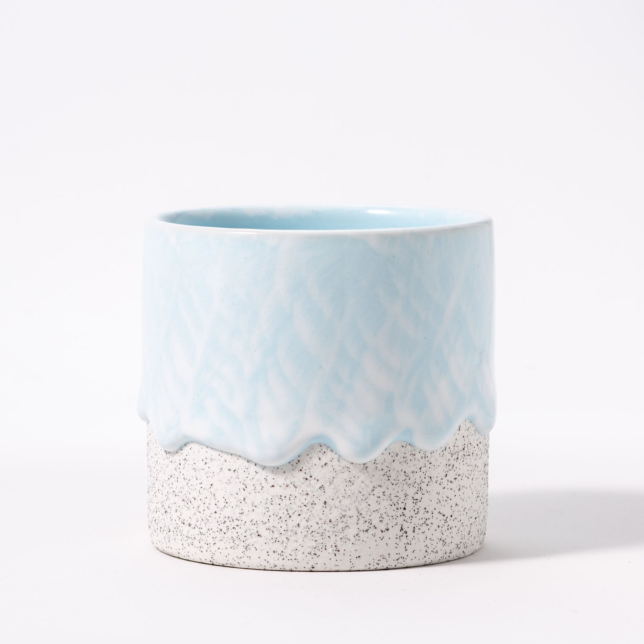 Squat Cylinder Breezy - Still Powder (seasonal) | Heirloom Boulevard