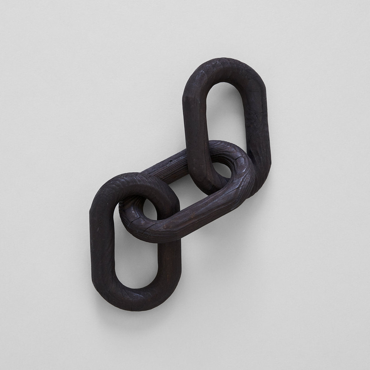 Bloomist Charcoal Wood Chain, Large Link 3-link | Heirloom Boulevard