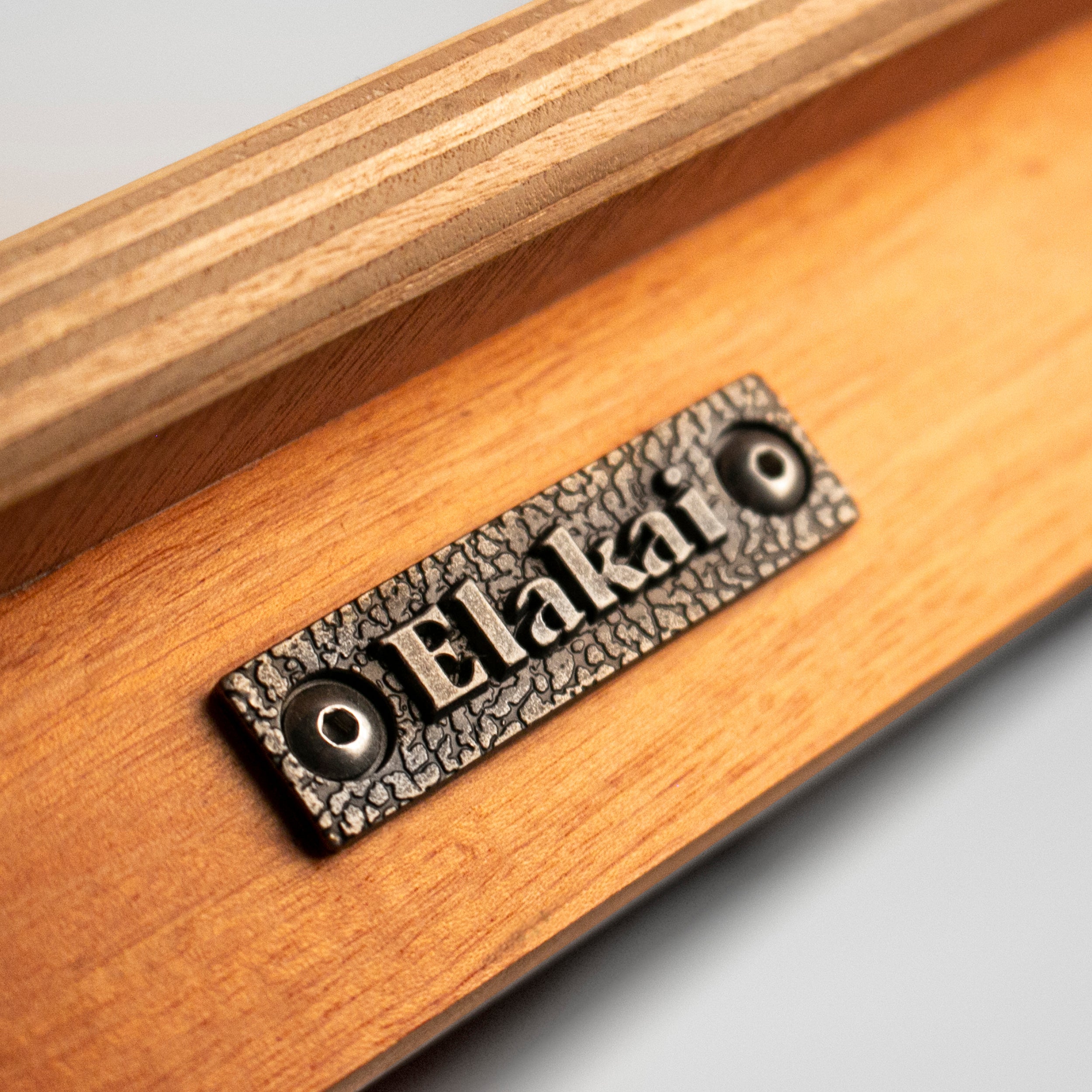 Elakai 1ft x 2ft Yosemite National Park Mahogany Pathfinder Cornhole Board Set | Heirloom Boulevard