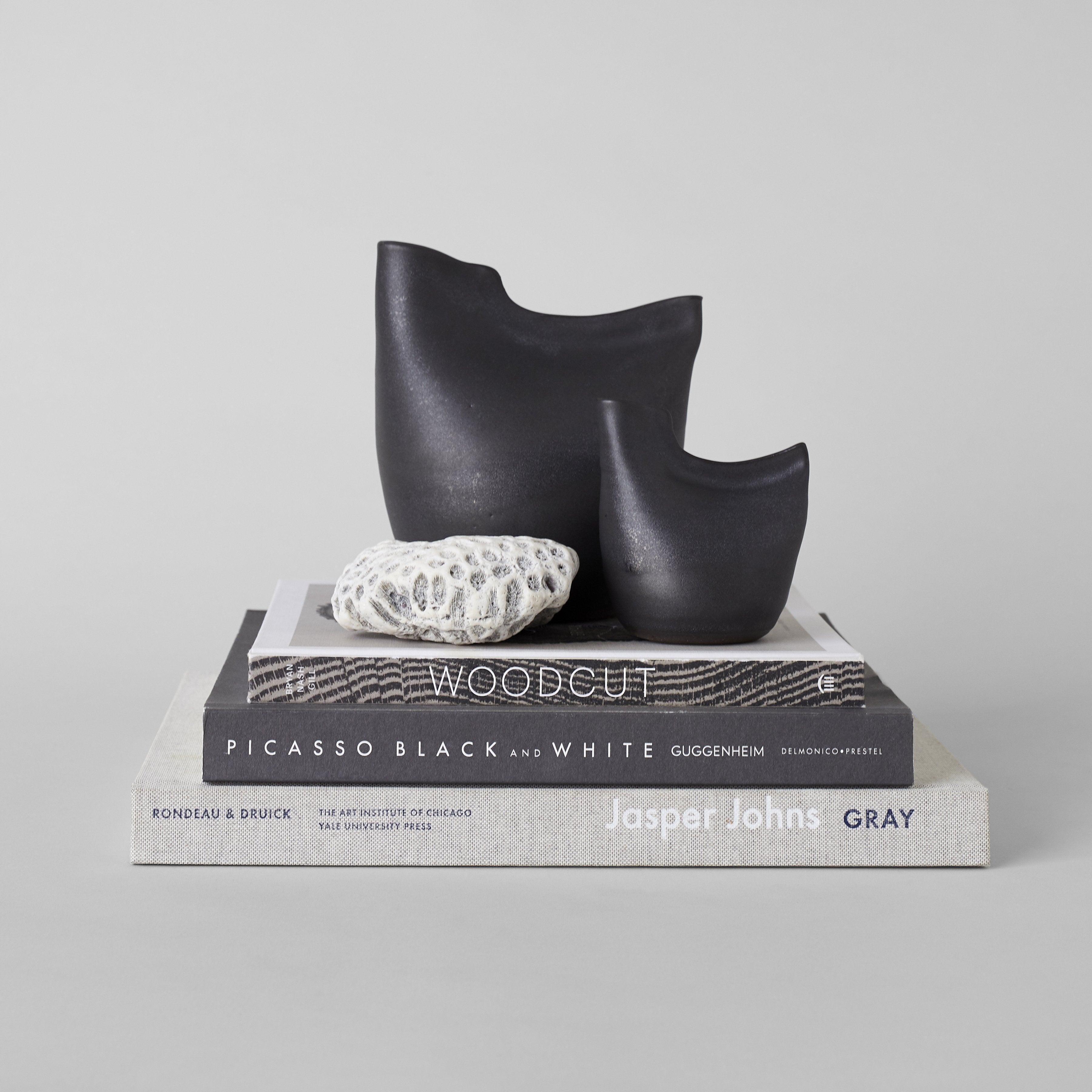 Bloomist Bird Vase, Black | Heirloom Boulevard