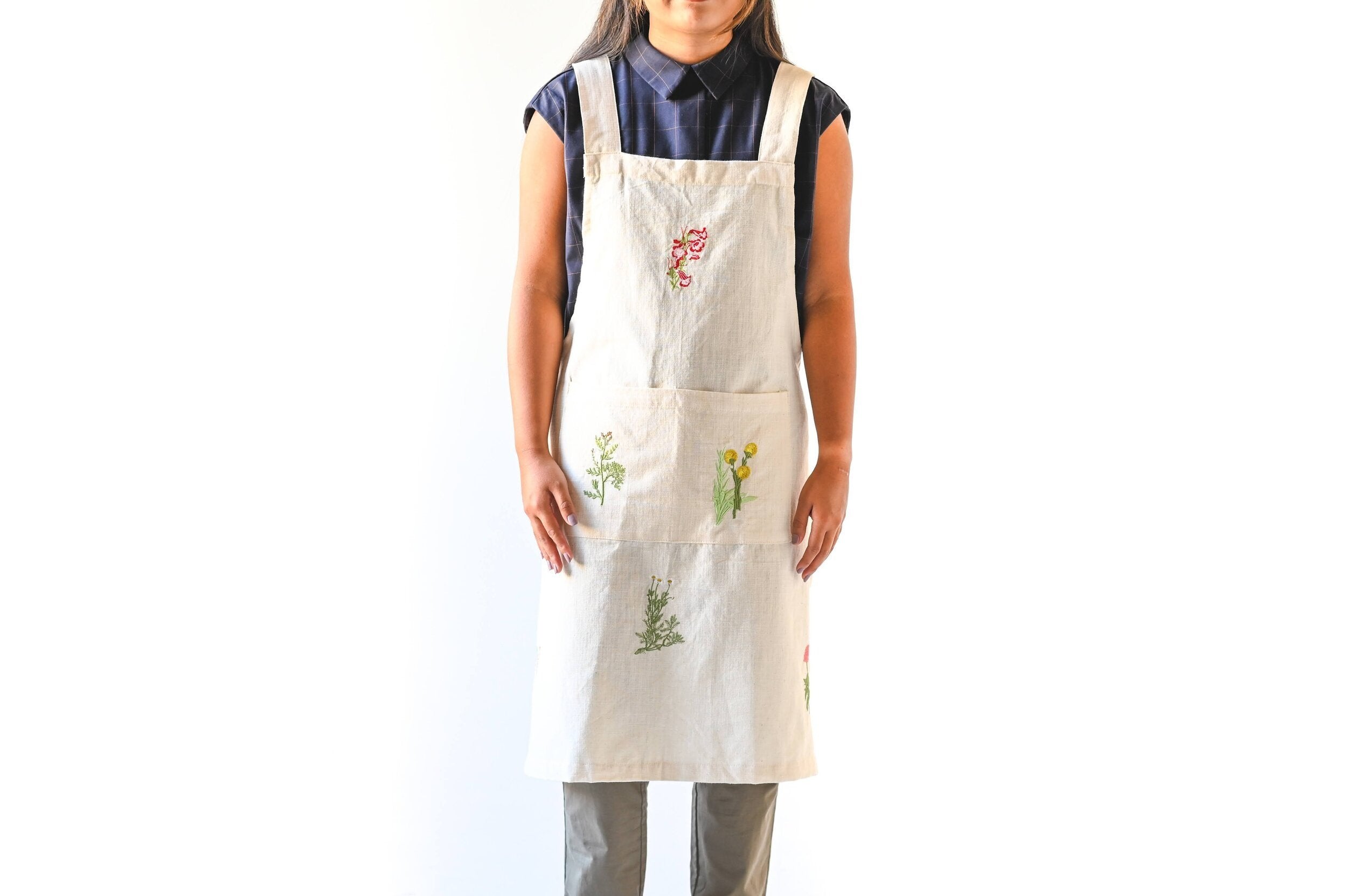 Galley & Fen Botanical Embroidered Apron | Heirloom Boulevard