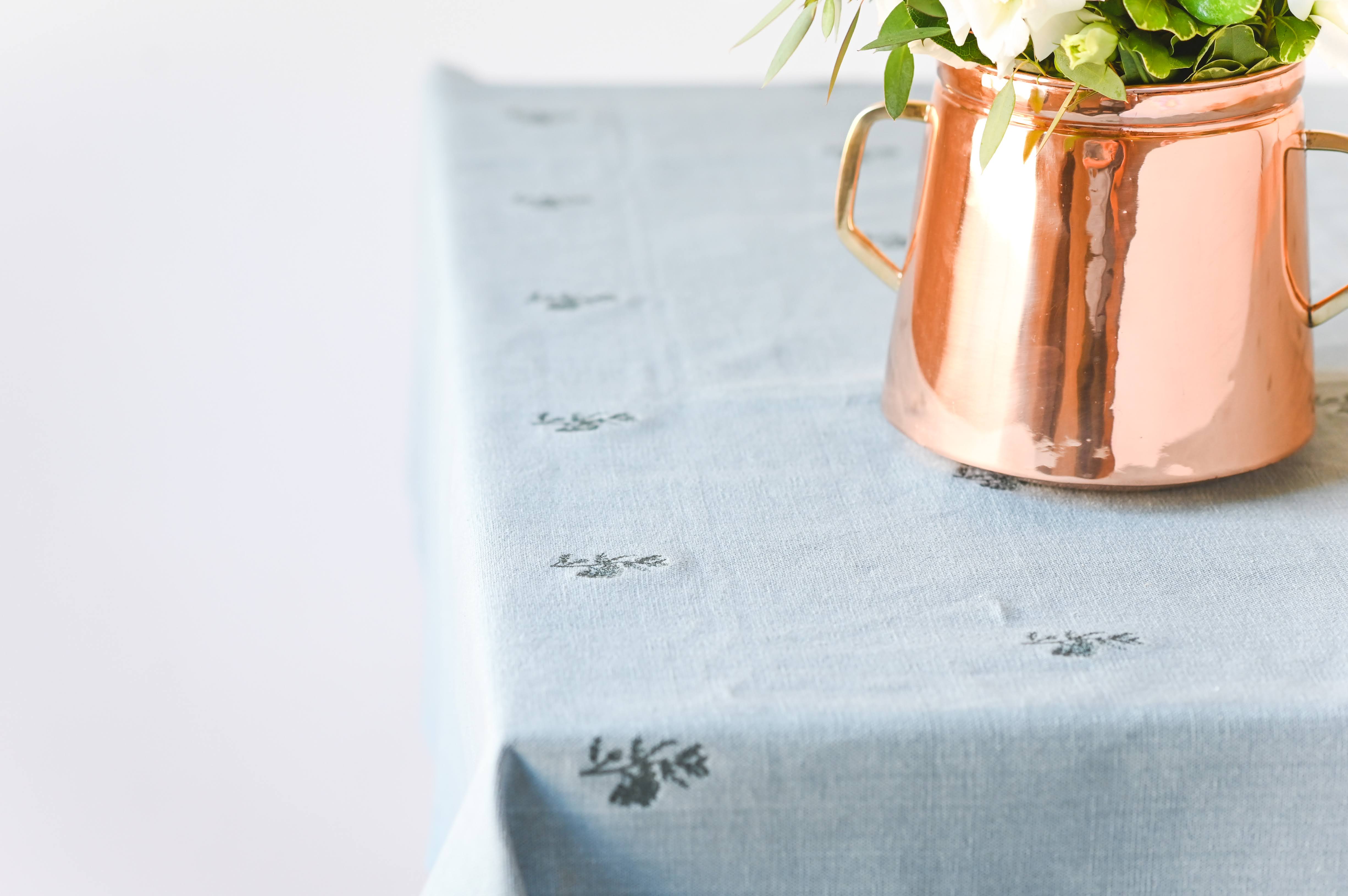 Blue Fleur Embroidered Tablecloth - Thumbnail 2