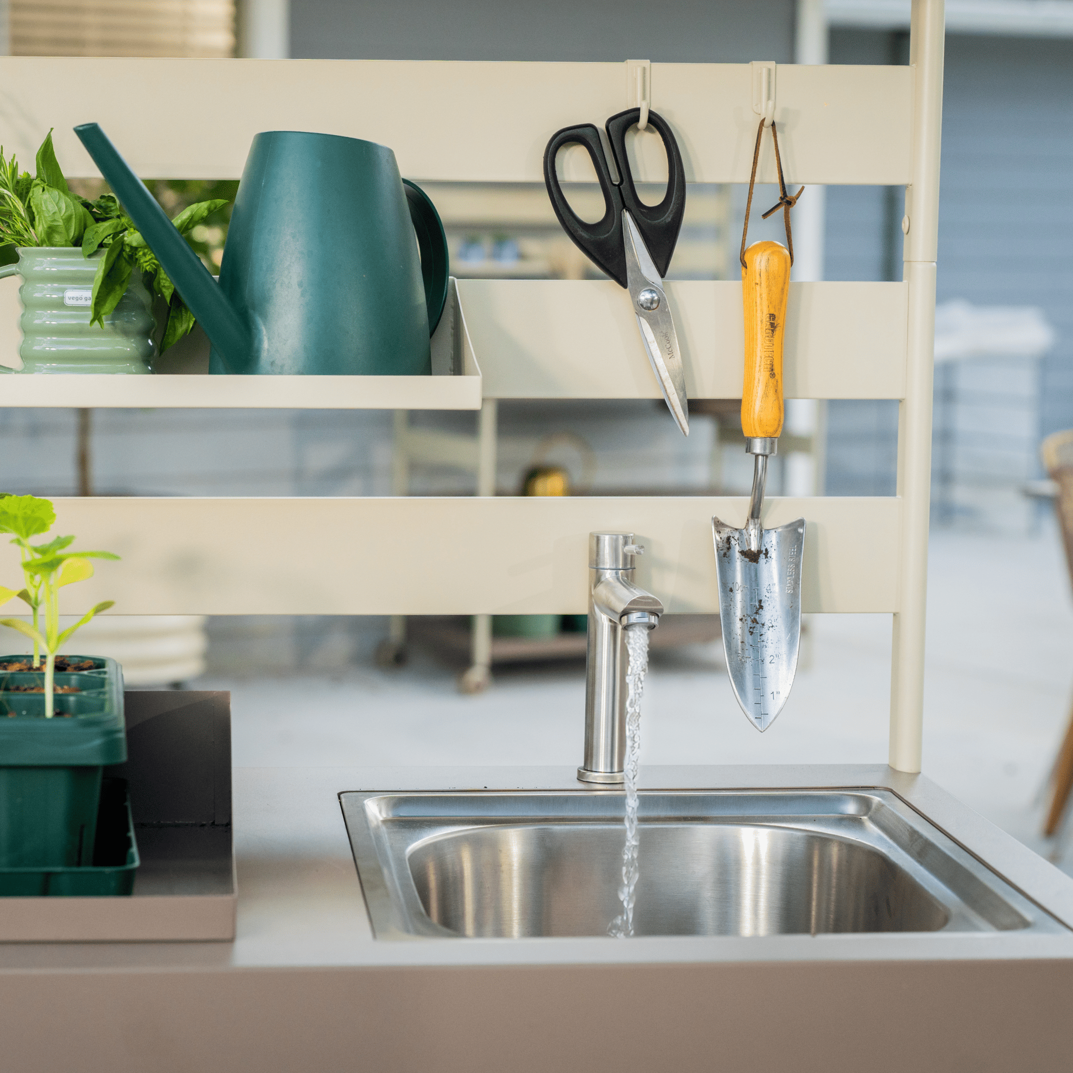 Vego Garden Garden Sink Station | Heirloom Boulevard