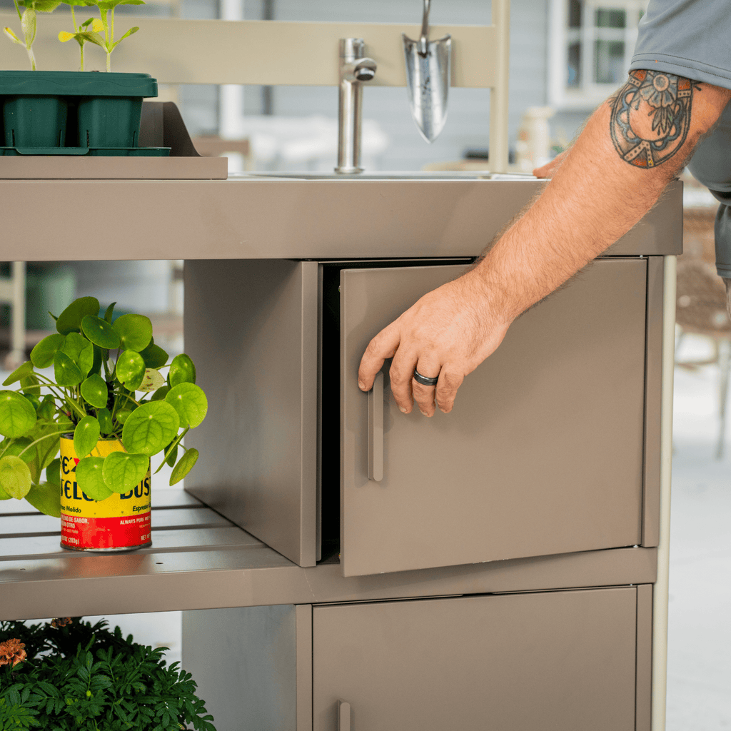 Vego Garden Garden Sink Station | Heirloom Boulevard