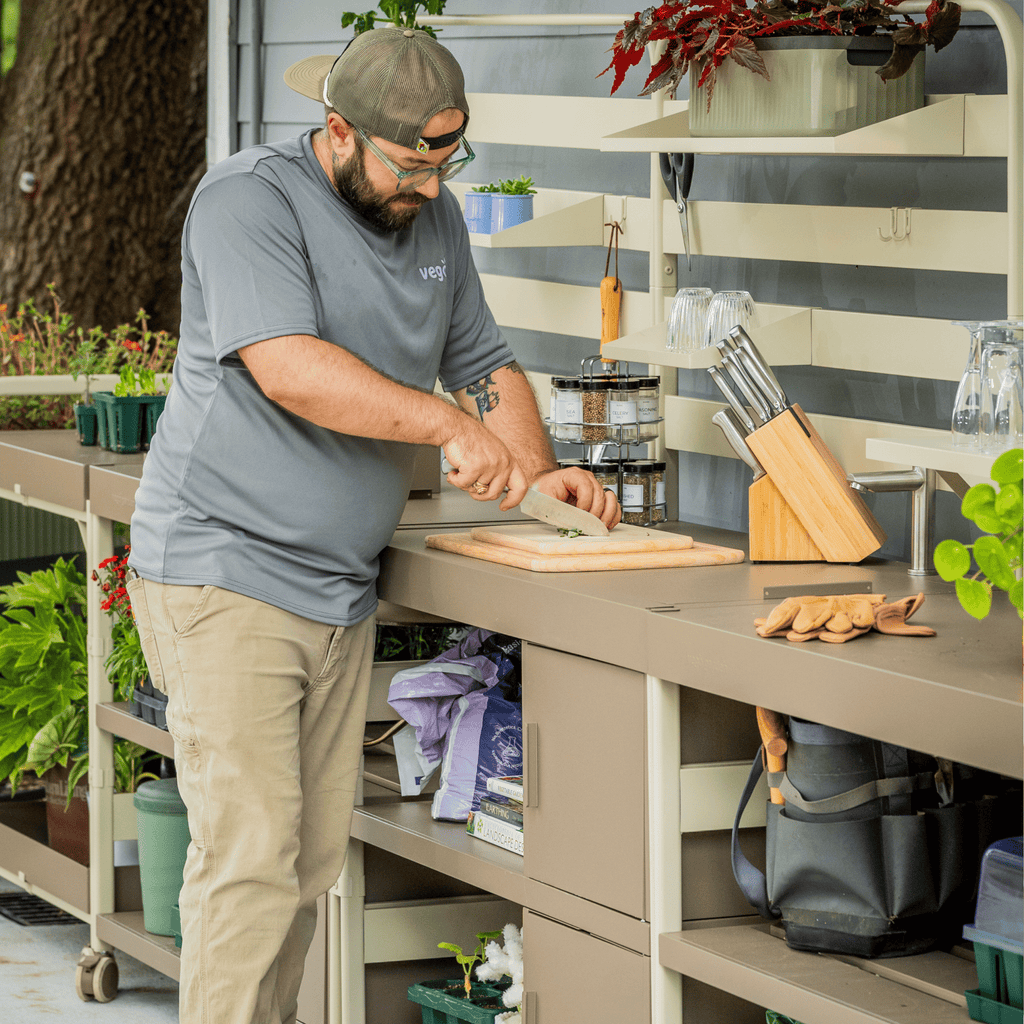Vego Garden Garden Sink Station | Heirloom Boulevard