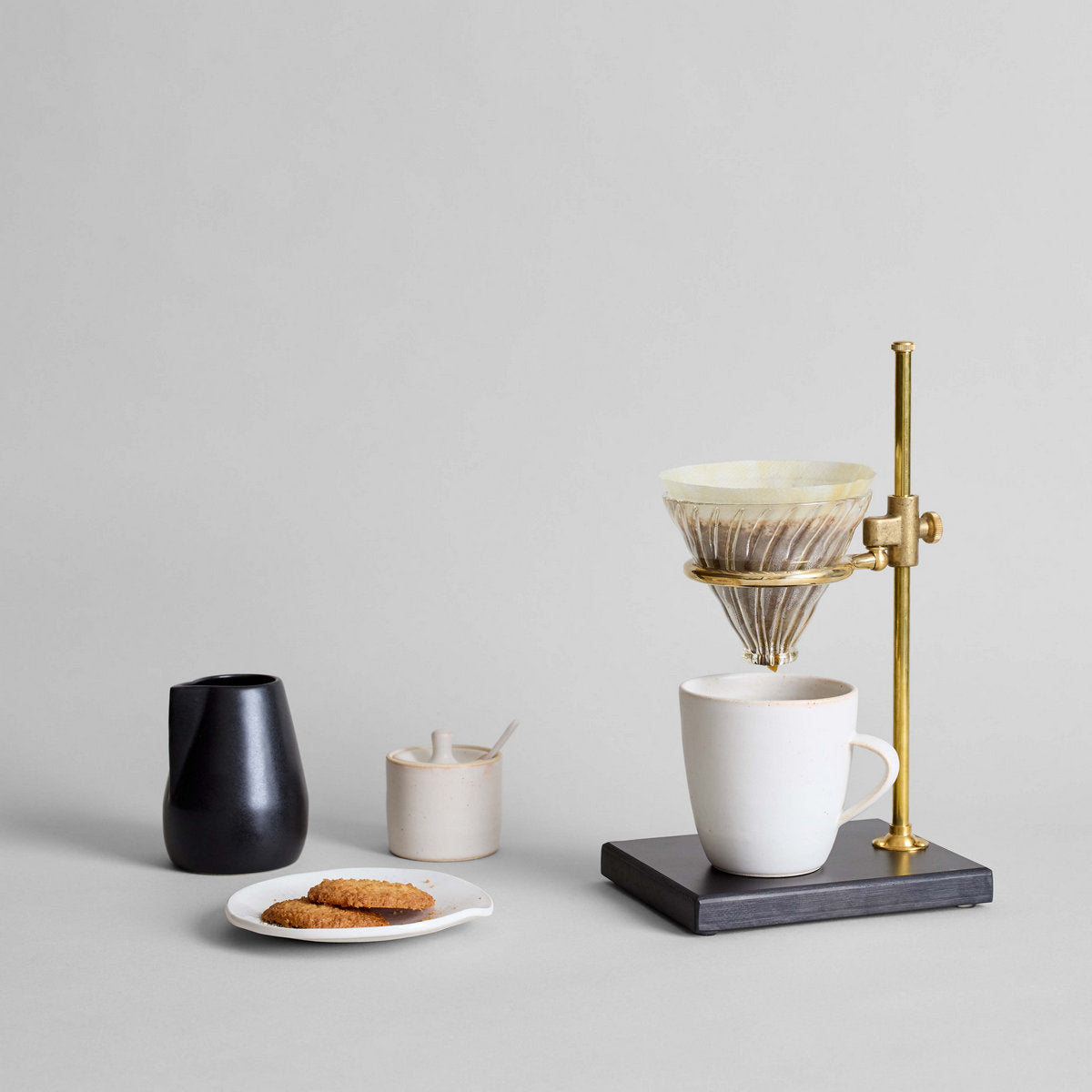 Bloomist Novah Creamer Set, Black | Heirloom Boulevard