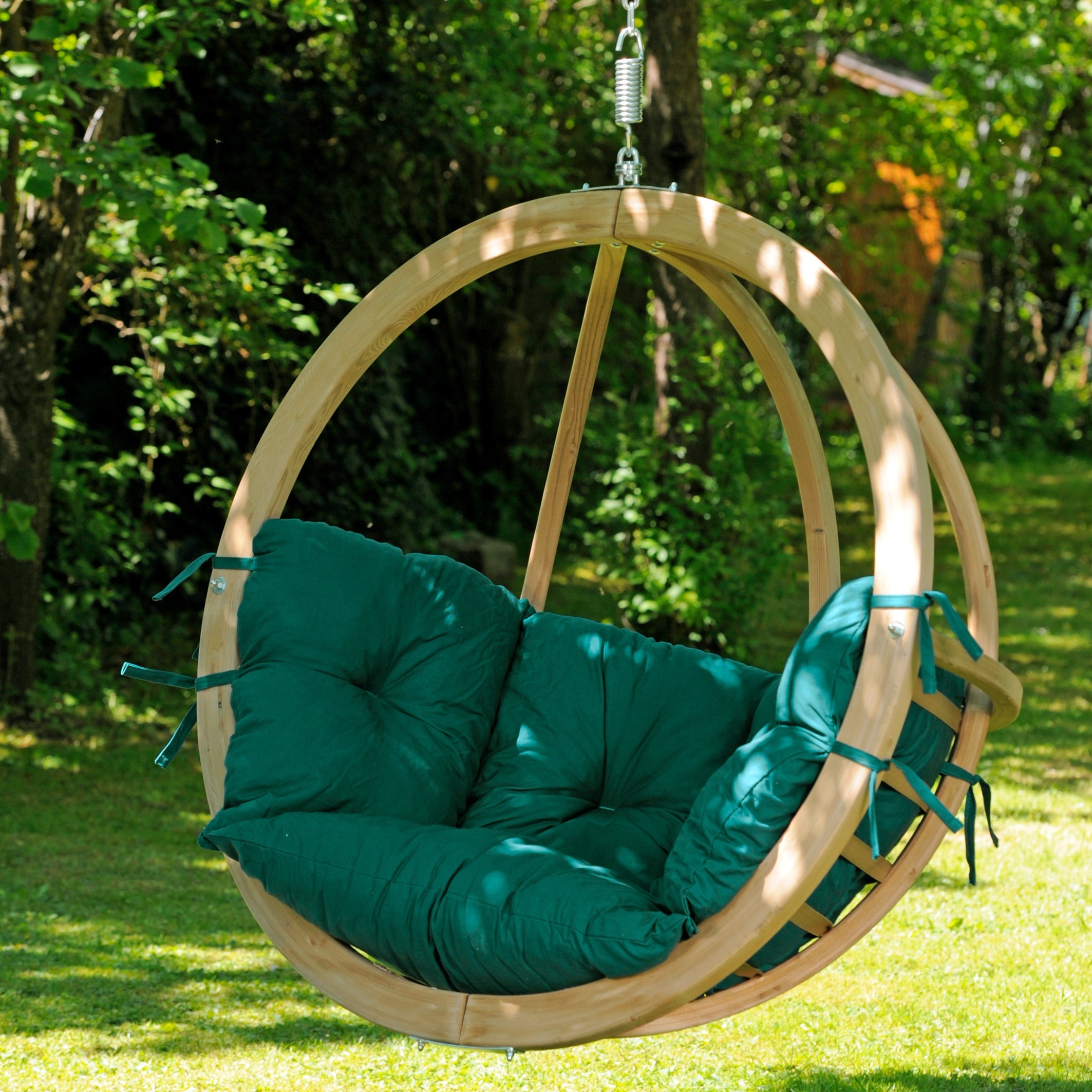 Byer of Maine Globo Chair