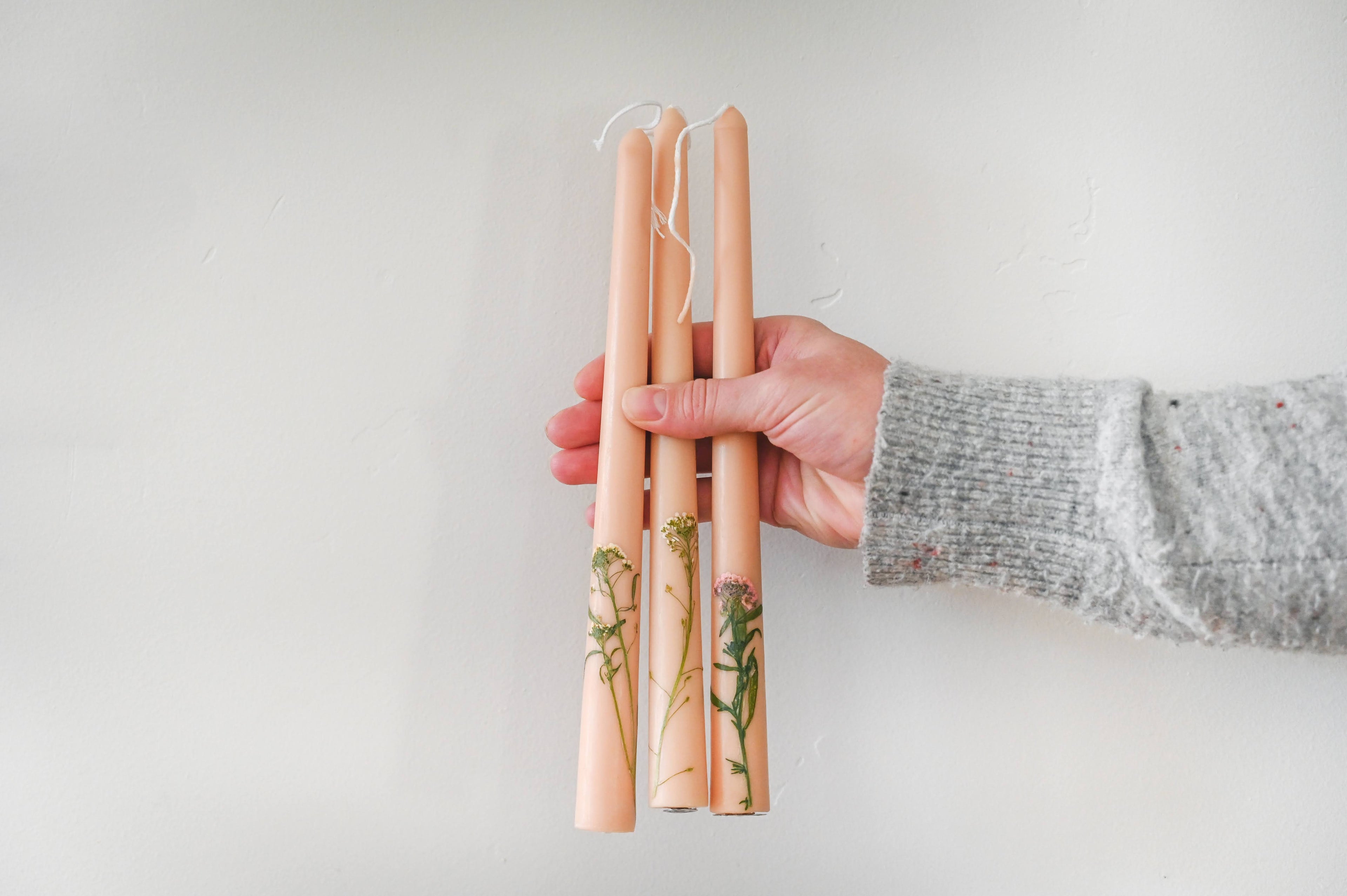 Galley & Fen Floral Inlaid Tapered Candle in Cream - Set of 3 | Heirloom Boulevard