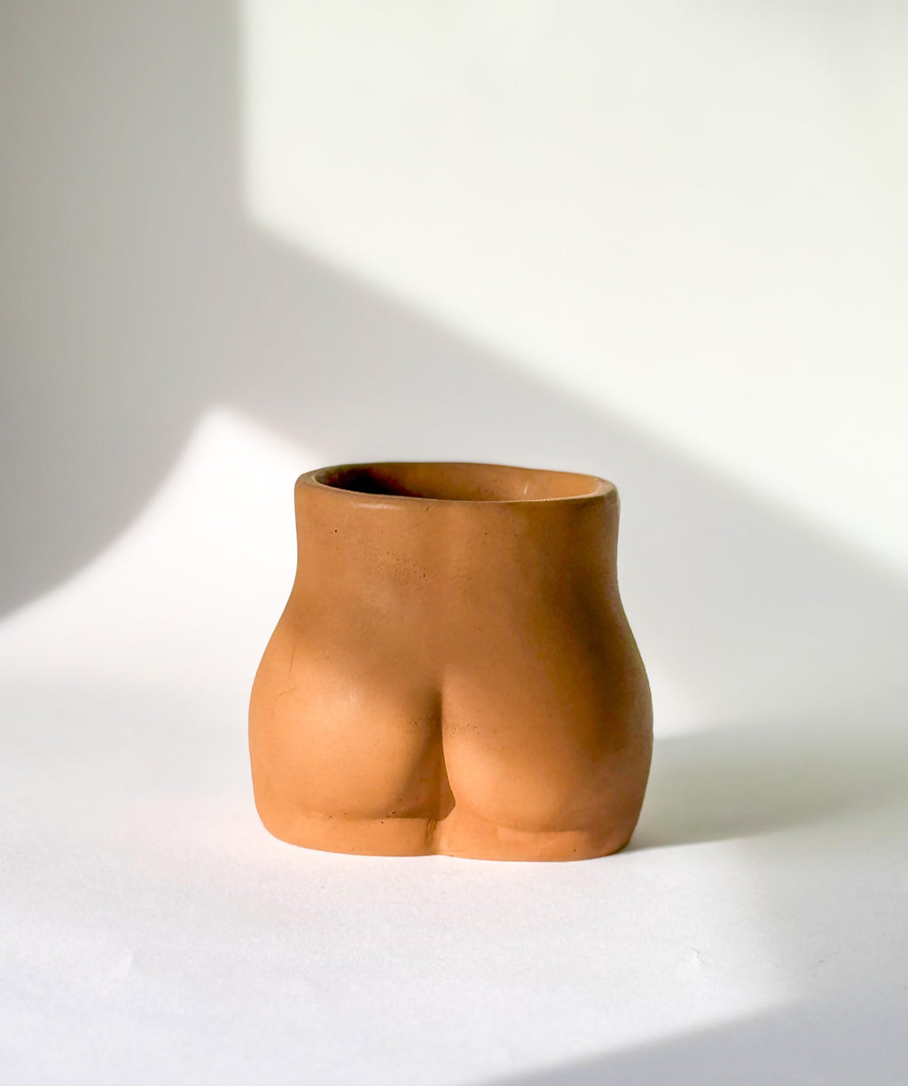 Kay Planter - Unique Sculptural Concrete Planter | Sunday Nomad