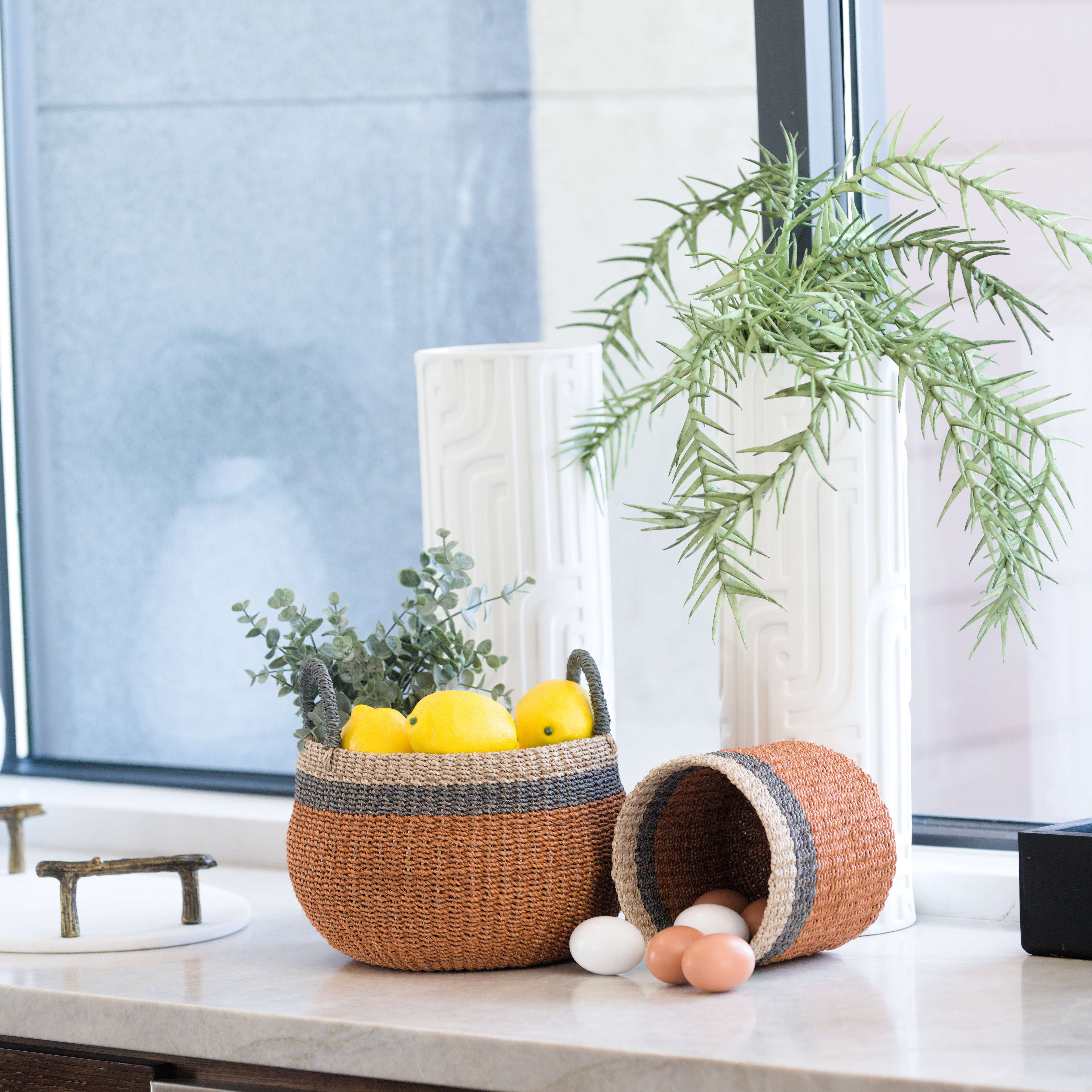 Coral Tabletop Catch-All with Handle - Handcrafted Baskets | LIKHÂ LIKHÂ | Heirloom Boulevard