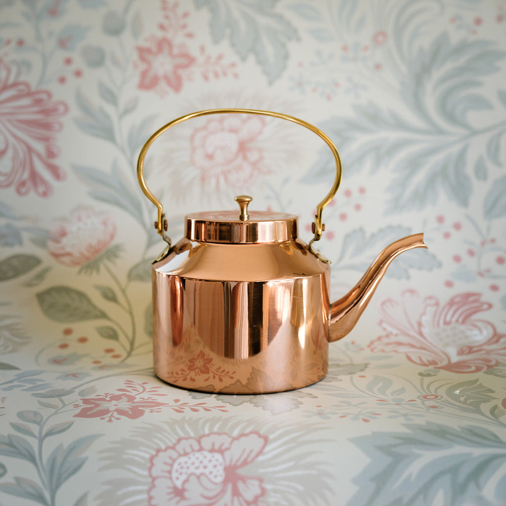 Galley & Fen English Copper Tea Kettle | Heirloom Boulevard