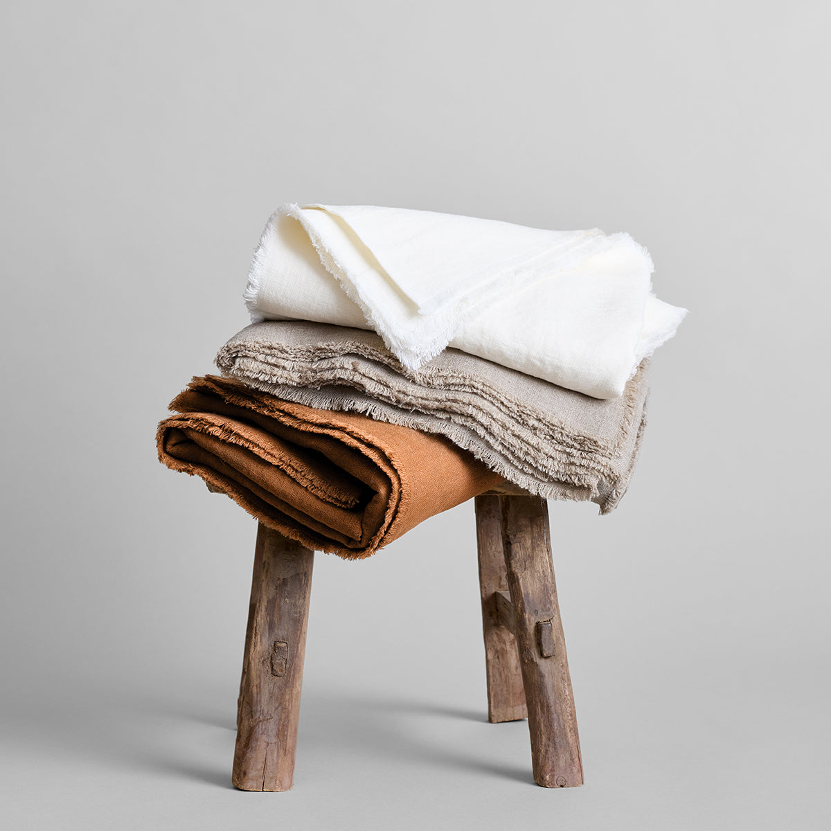 Bloomist Fringed Linen Tablecloth | Heirloom Boulevard