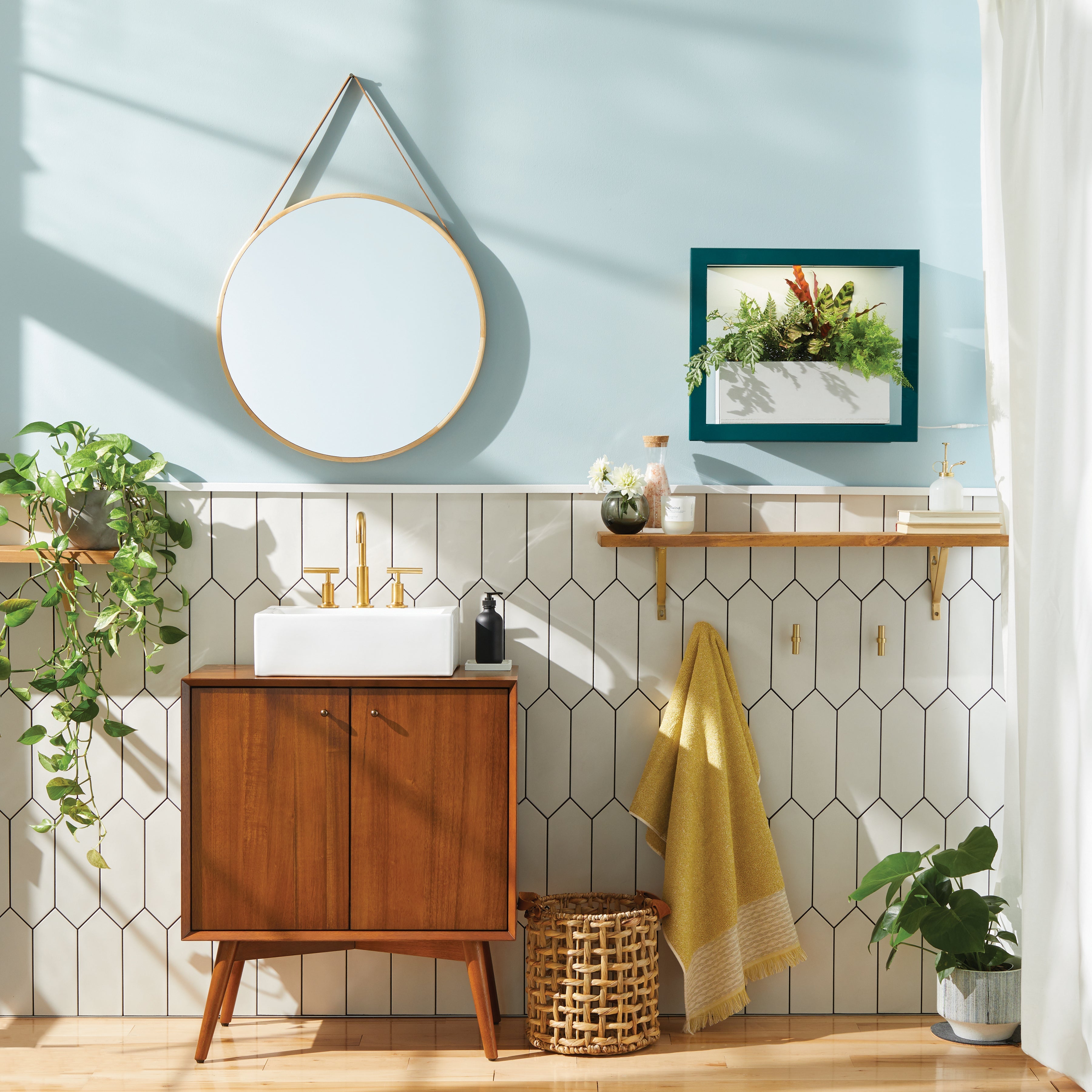Modern Sprout Smart Standard Growframe | Heirloom Boulevard
