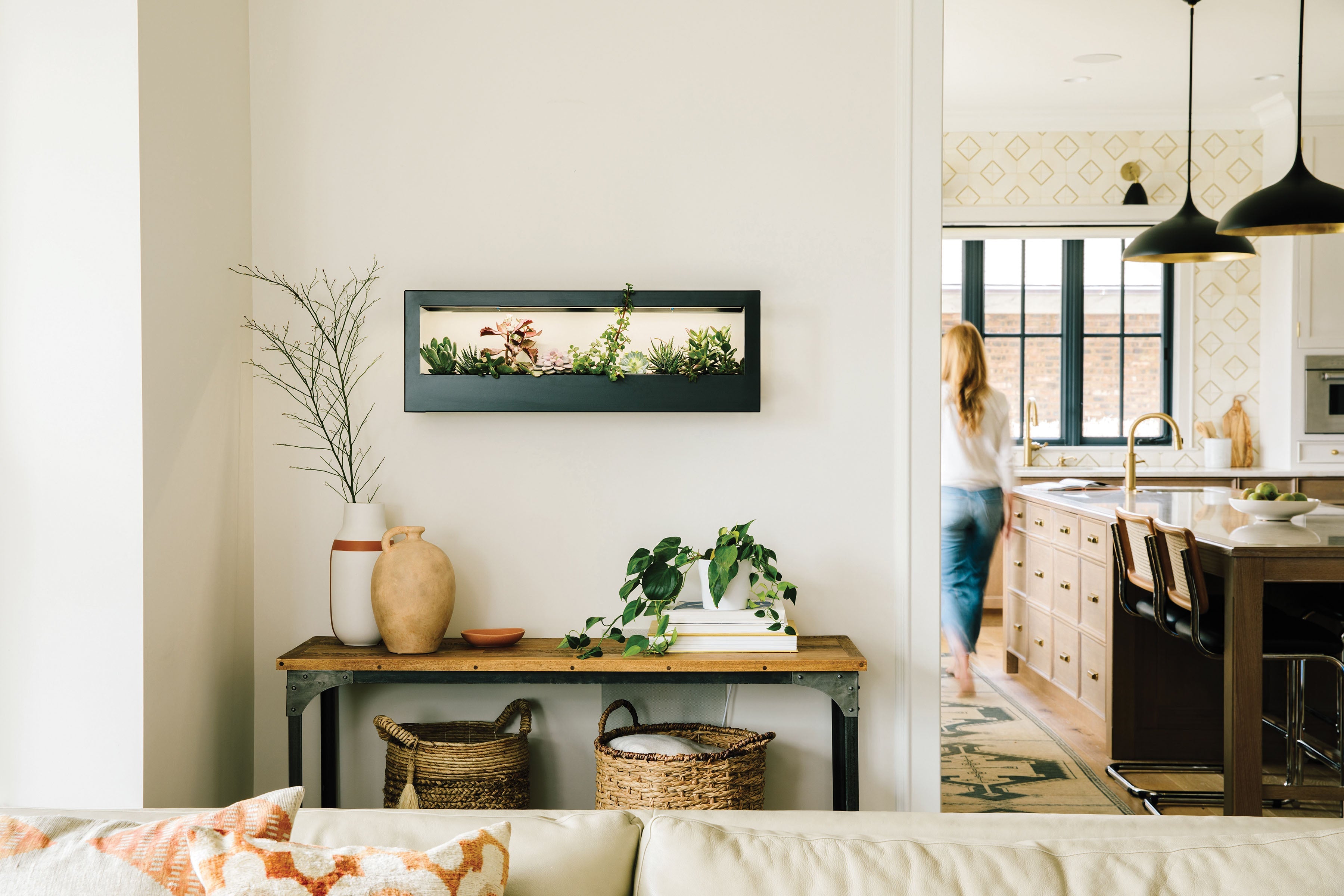 Modern Sprout Smart Landscape Growframe