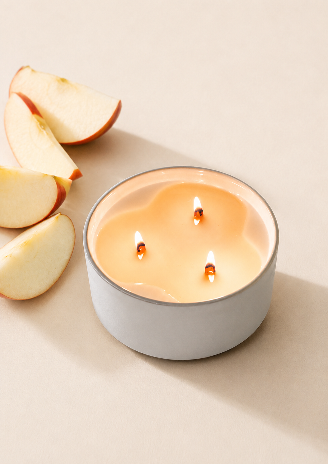 Green Leaves & Apples Soy Wax Candle - 10oz | Heirloom Boulevard