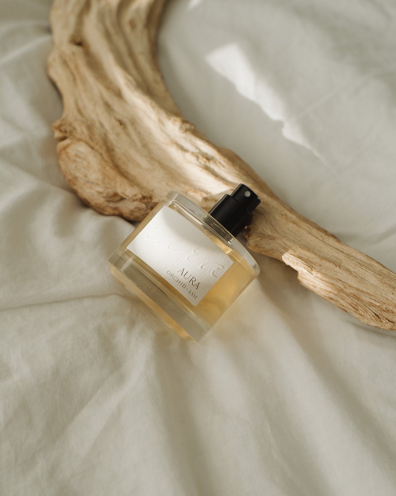 Orchid + Ash AURA Perfume