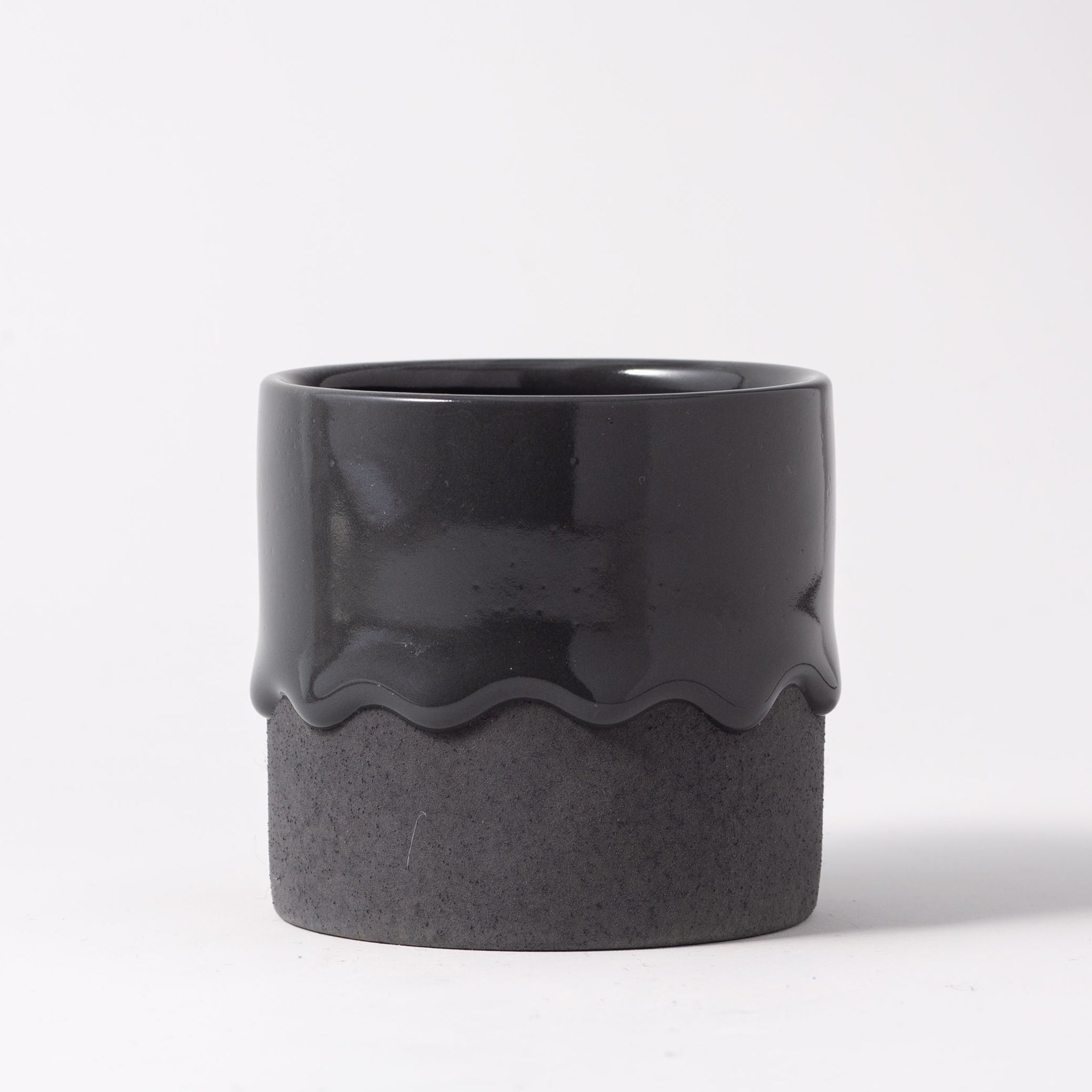 Squat Cylinder Ruin Mono (seasonal) | Heirloom Boulevard