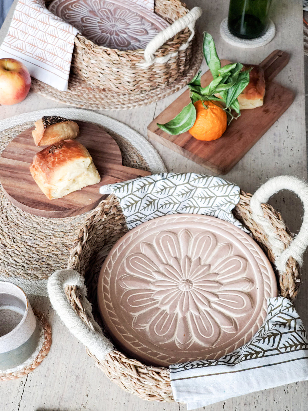 Bread Warmer & Basket Gift Set with Tea Towel - Vintage Flower | Heirloom Boulevard