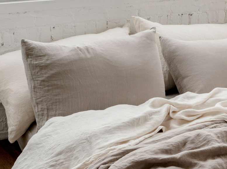 French Presse Linens Washed Linen Pillowcase (Pair) | Heirloom Boulevard