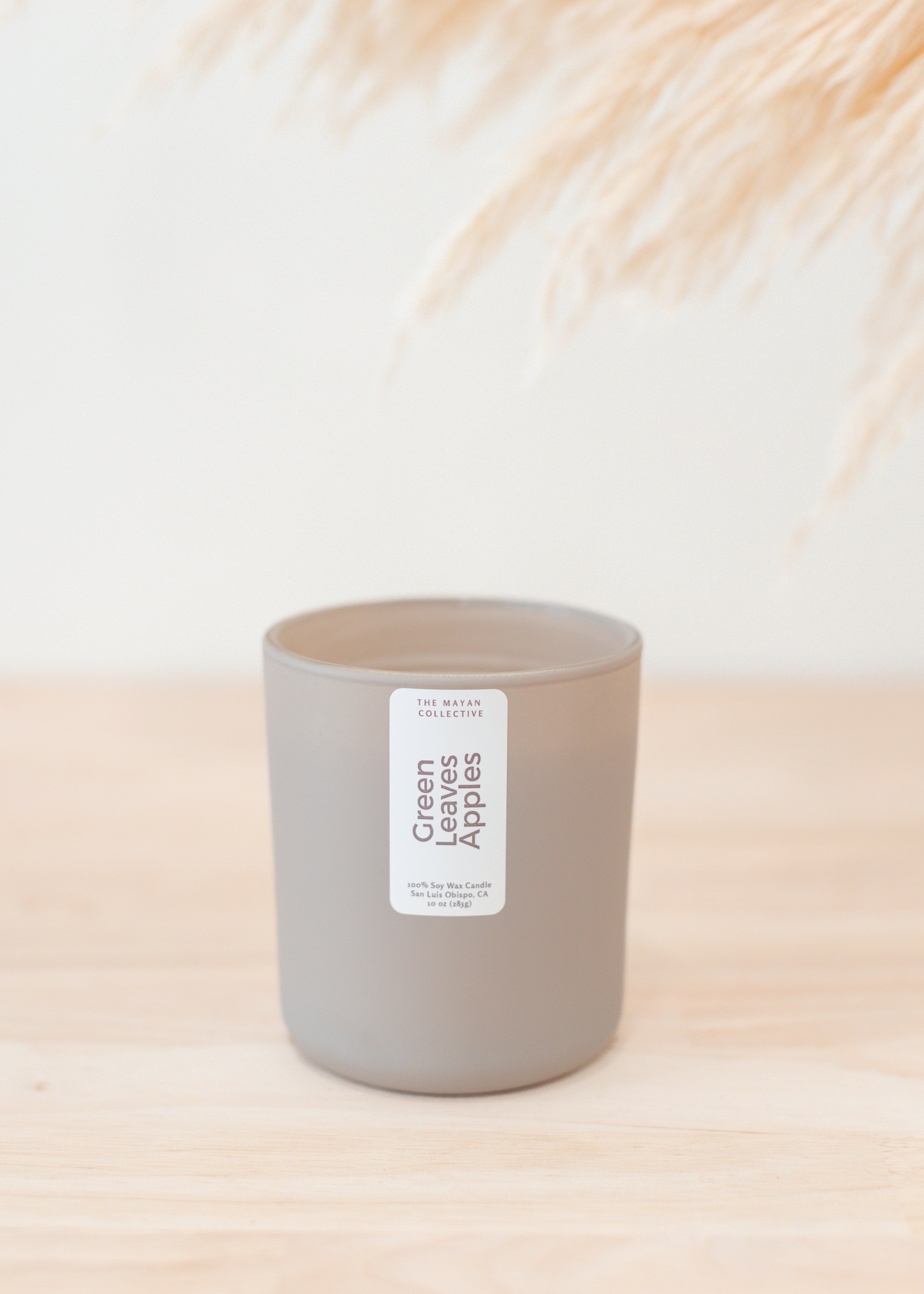 Green Leaves & Apples Soy Wax Candle - 10oz