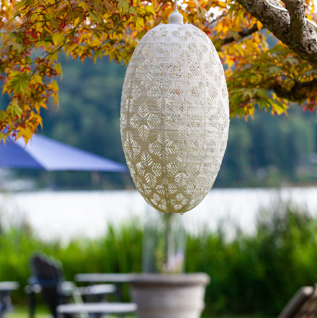 Allsop Soji Stella Nova Geo Palm Pod - 22" Indoor / Outdoor Pendant Lamp (120V) | Heirloom Boulevard