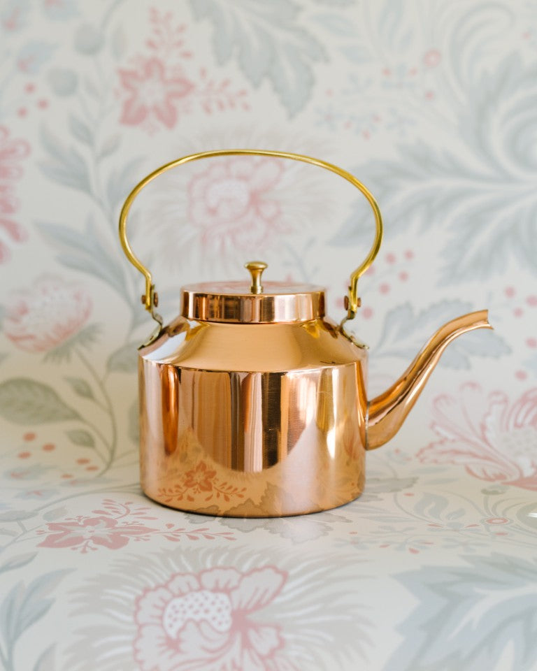 Galley & Fen English Copper Tea Kettle | Heirloom Boulevard