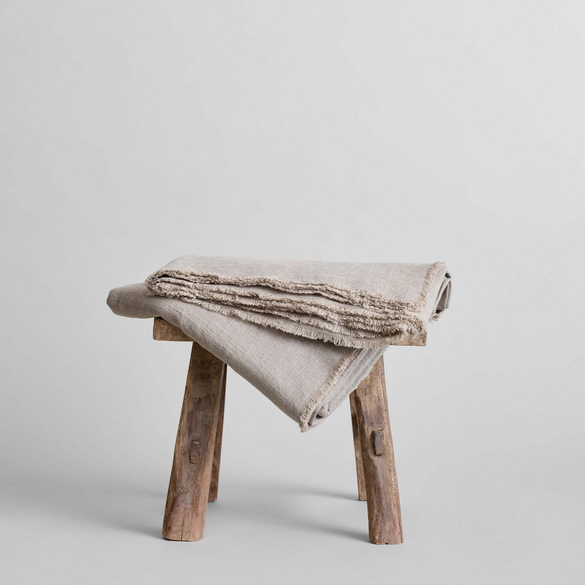 Bloomist Fringed Linen Tablecloth | Heirloom Boulevard