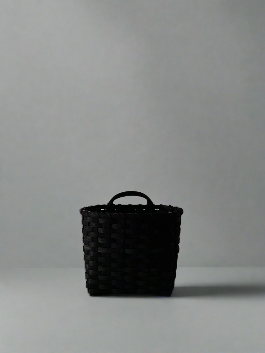 Underwater Weaving Trail Basket