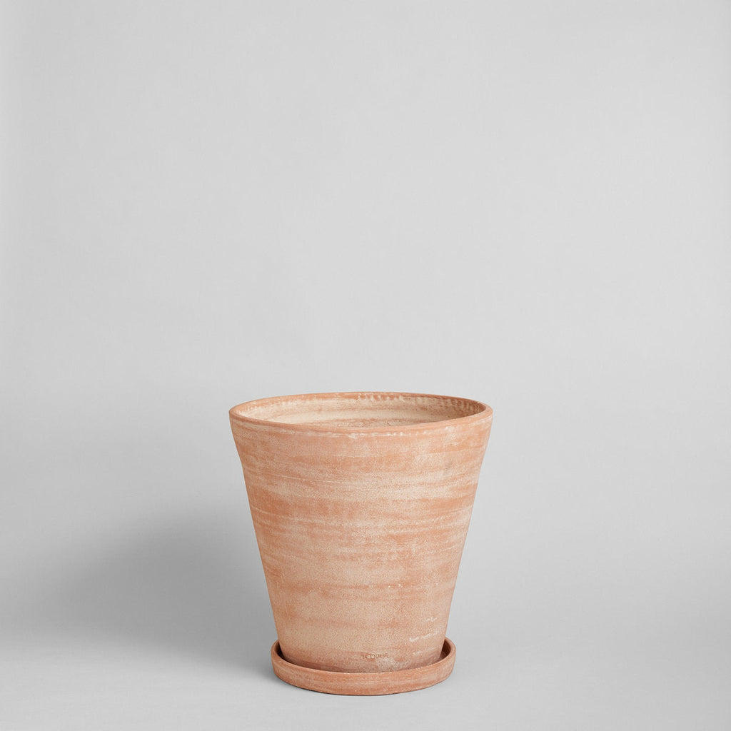 Bloomist Studio Planter Tray, Whitewash | Heirloom Boulevard